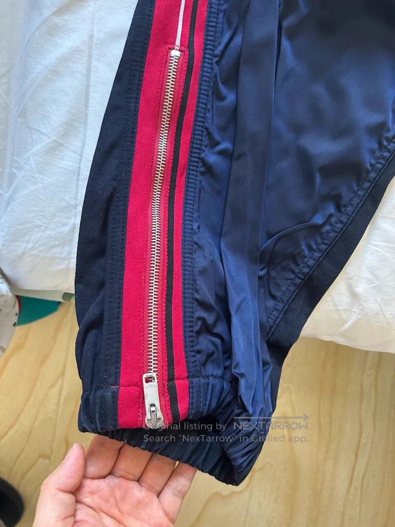 Givenchy Givenchy SizeM Dog Head Printed Hoodie Size US 29 - 3 Thumbnail