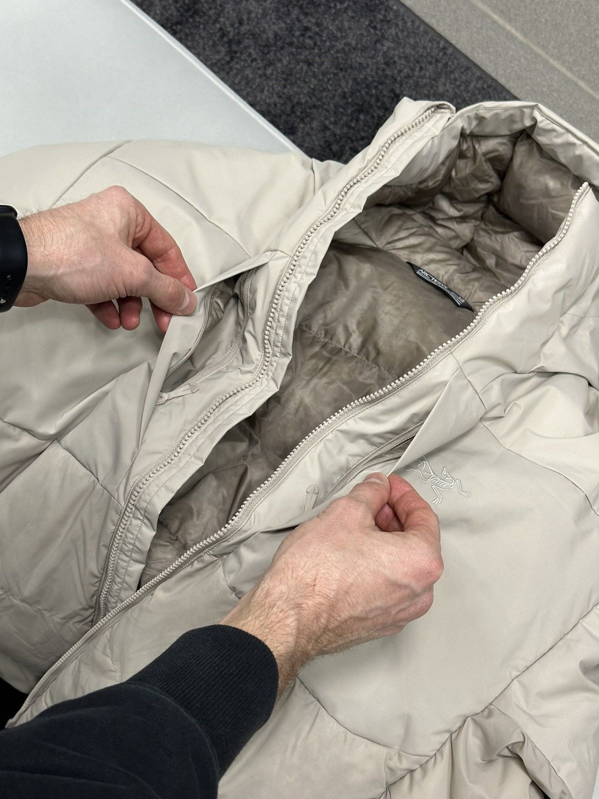 Arc'teryx Arcteryx Thorium SV Hoody Mens Puffer Down Jacket (L) – New Size US L / EU 52-54 / 3 - 7 Thumbnail