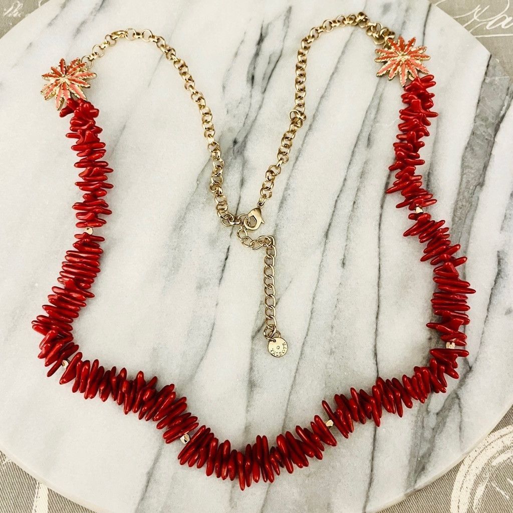 Talbots Talbots Faux Coral Beaded Necklace Red Acrylic with Flowers Size ONE SIZE - 1 Thumbnail
