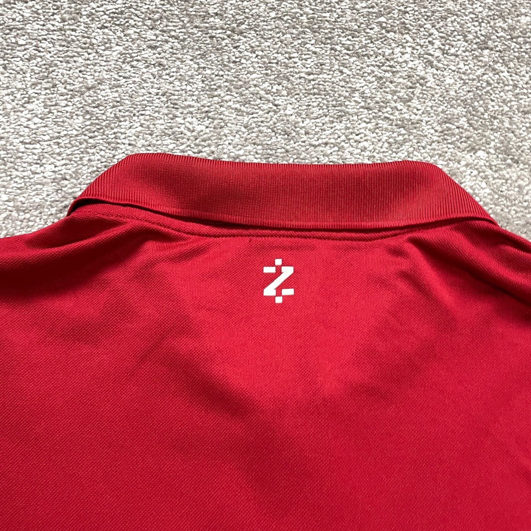 Izod IZOD Polo Shirt Mens XXL Red Polyester Collared Short Sleeve Active Size US XXL / EU 58 / 5 - 4 Thumbnail