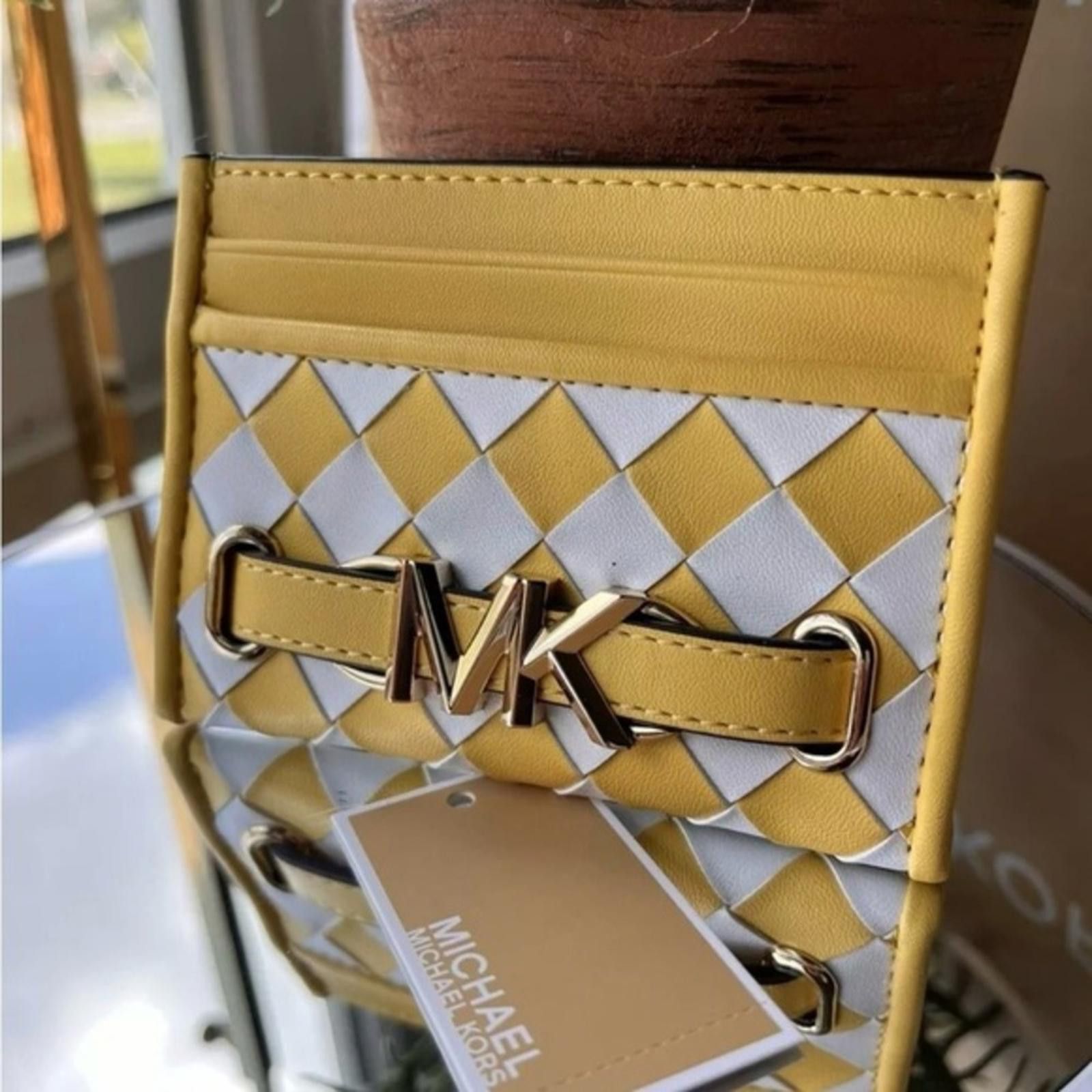 Michael Kors Michael Kors Reed Large MK Logo Credit Card Holder Size ONE SIZE - 1 Thumbnail
