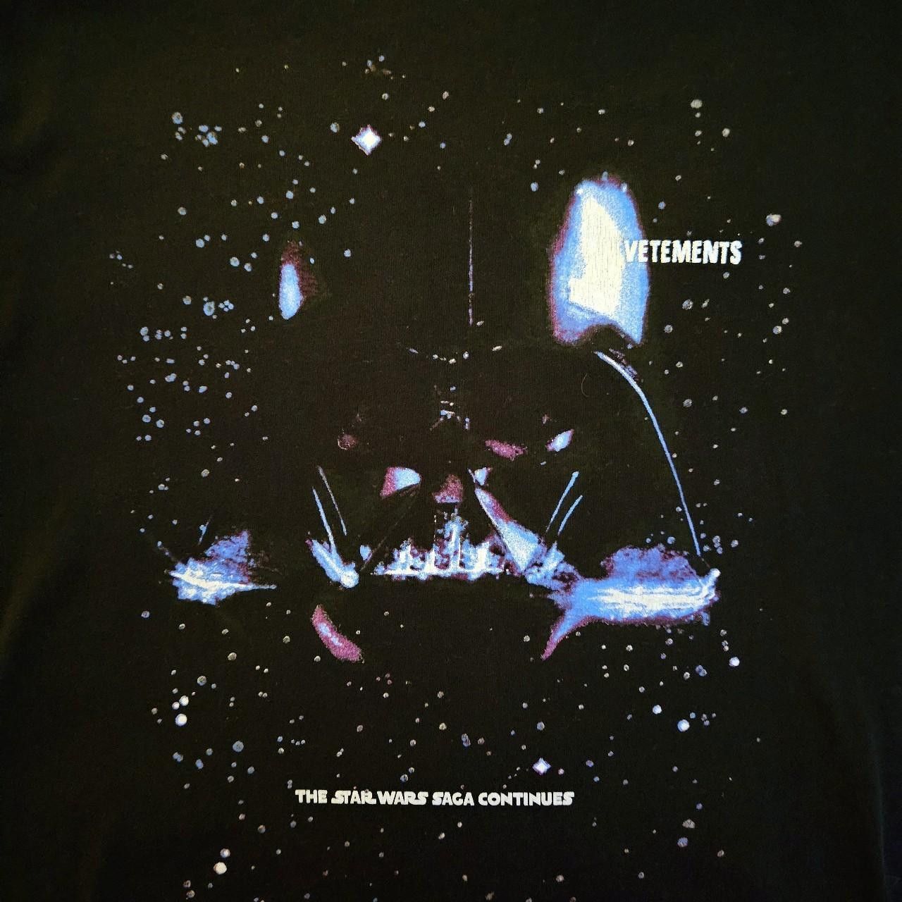 Star Wars × Vetements 🌌 Vetements x Star Wars Darth Vader Tee Size US XL / EU 56 / 4 - 2 Thumbnail