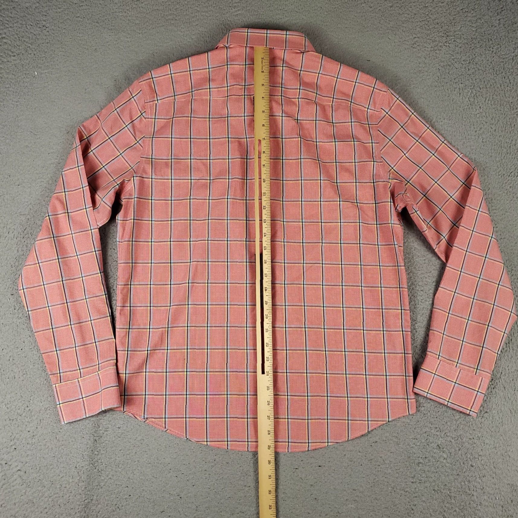 UNTUCKit UNTUCKit Shirt Mens 2XL Red Plaid Button-Up Long Sleeve Casual Shirt Mens 2XL Red Plaid Long Sleeve Button-Up #UNTUCKit Size US XXL / EU 58 / 5 - 3 Thumbnail