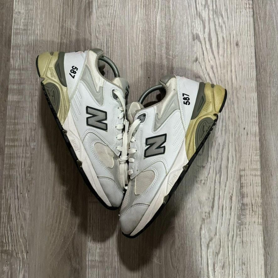 New Balance NEW BALANCE • WMNS 587 (7.5M) Size US 7.5 / EU 40-41 - 8 Thumbnail