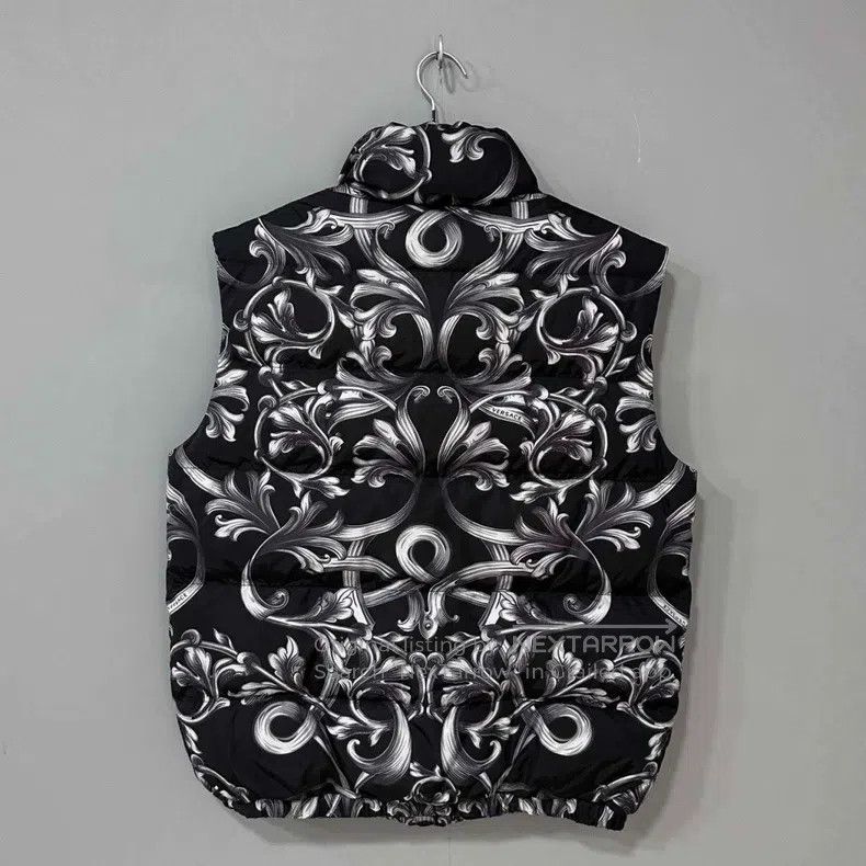 Versace Versace Baroque vest jacket Size US M / EU 48-50 / 2 - 3 Thumbnail