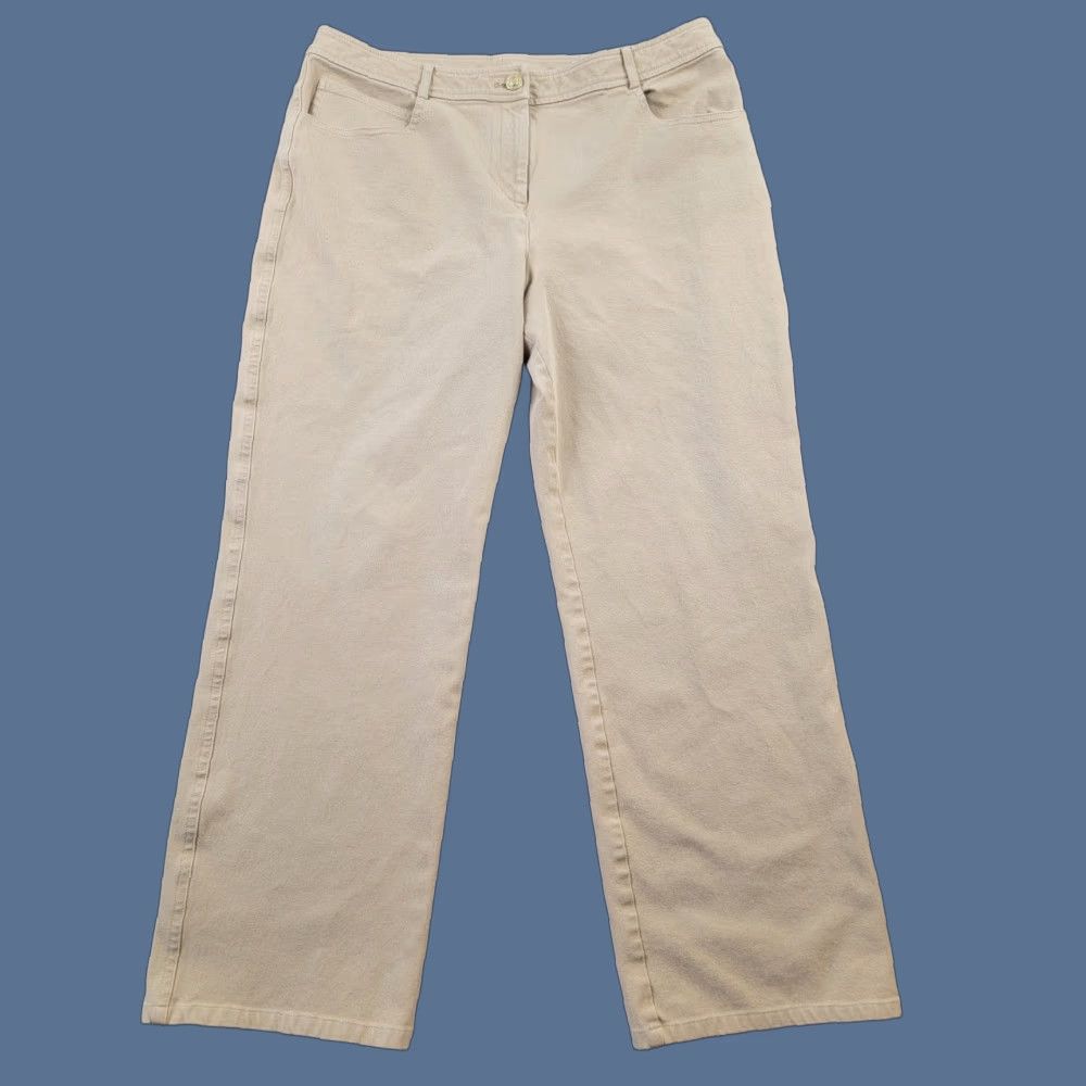 St. John St. John Sport Pants Womens 12 Beige Straight Leg Classic Stretch Size 34" / US 12 / IT 48 - 1 Thumbnail
