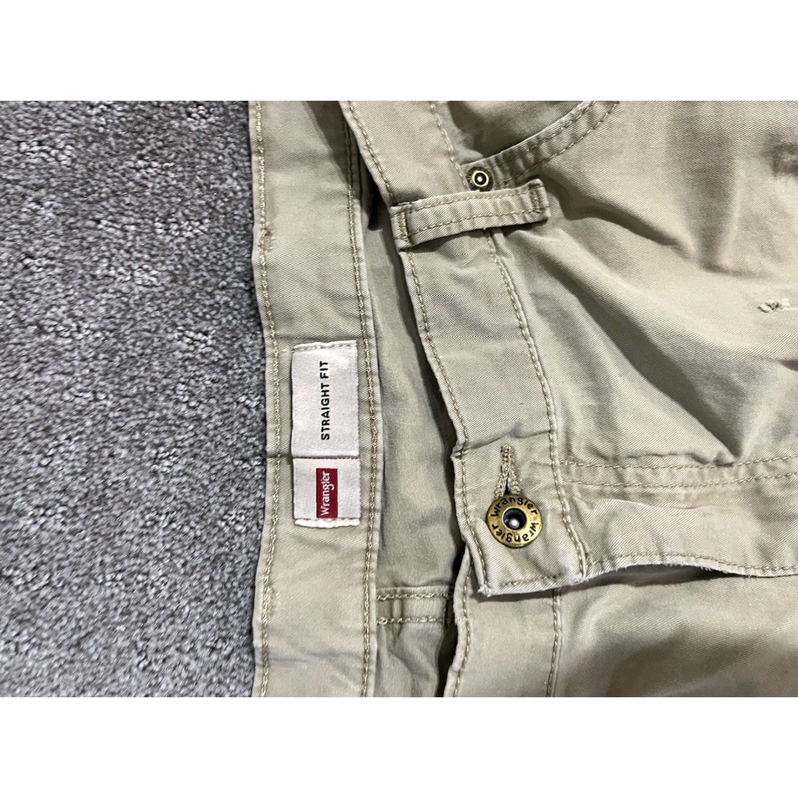 Wrangler VINTAGE Wrangler Straight Fit Jeans Mens 38 x 30 Khaki Cotton Blend Classic Workwear Size US 38 / EU 54 - 6 Thumbnail