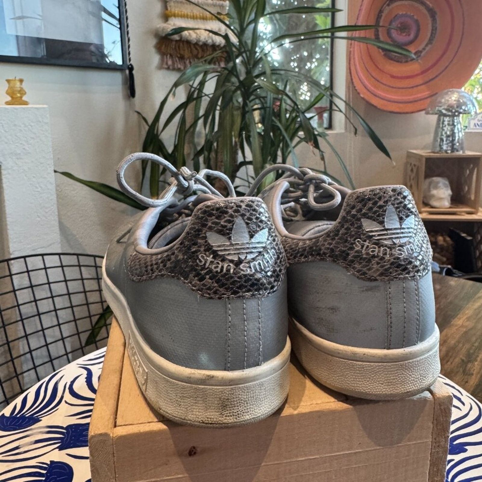 Adidas Adidas Stan Smith Grey/Snakeskin, Men’s 10.5, Fair Condition Size US 10.5 / EU 43-44 - 6 Thumbnail