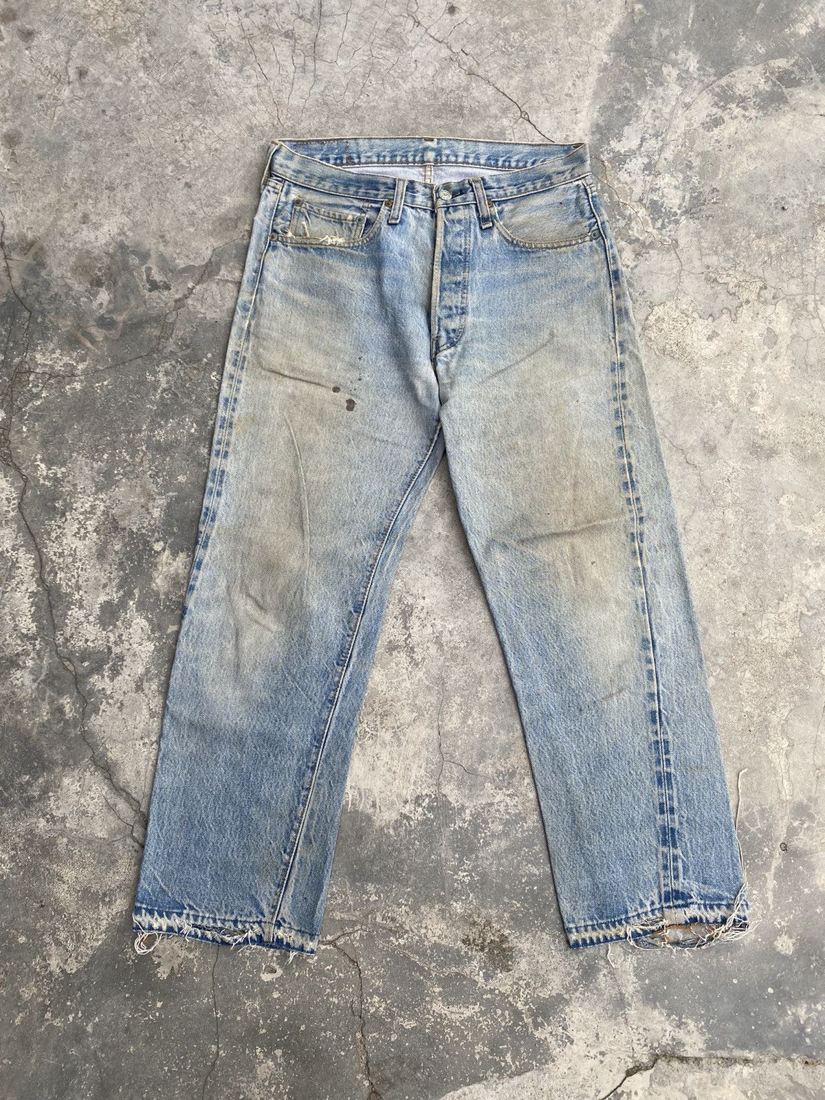 Levi's Vintage Clothing 85’ Button No 6 distressed jeans LV005 Size US 31 - 1 Thumbnail