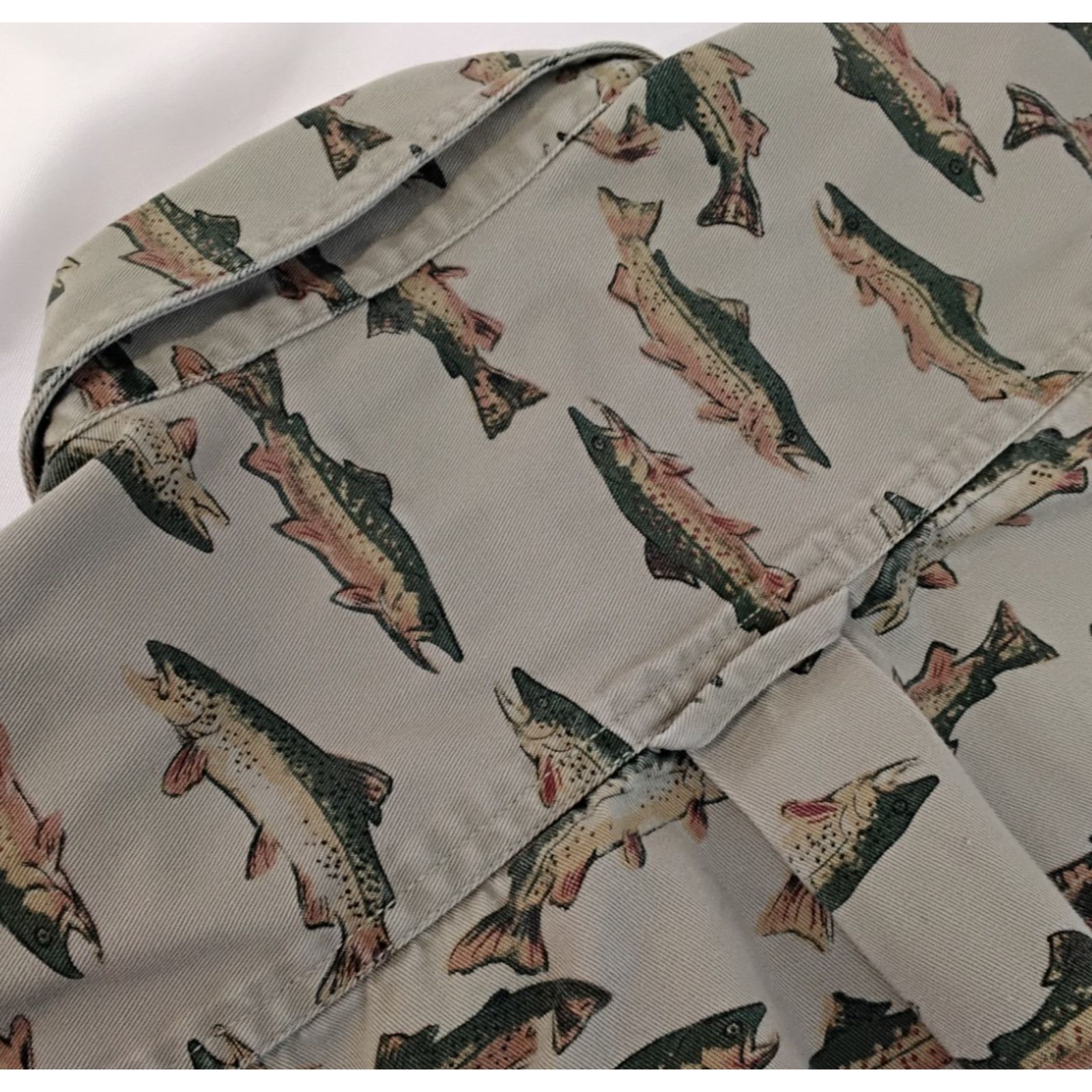Orvis Orvis Short Sleeve Button Down Shirt Men's L Trout Print Size US L / EU 52-54 / 3 - 8 Thumbnail