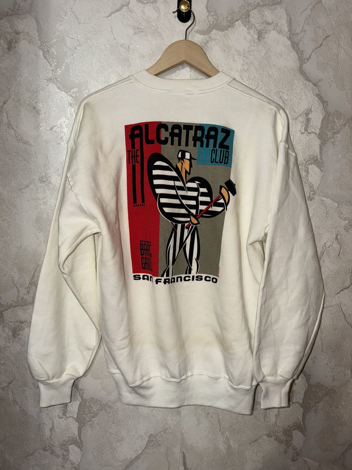 Other Vintage 2000s Crazy Shirts Hawaii Alcatraz club Size L-XL Size US L / EU 52-54 / 3 - 8 Thumbnail