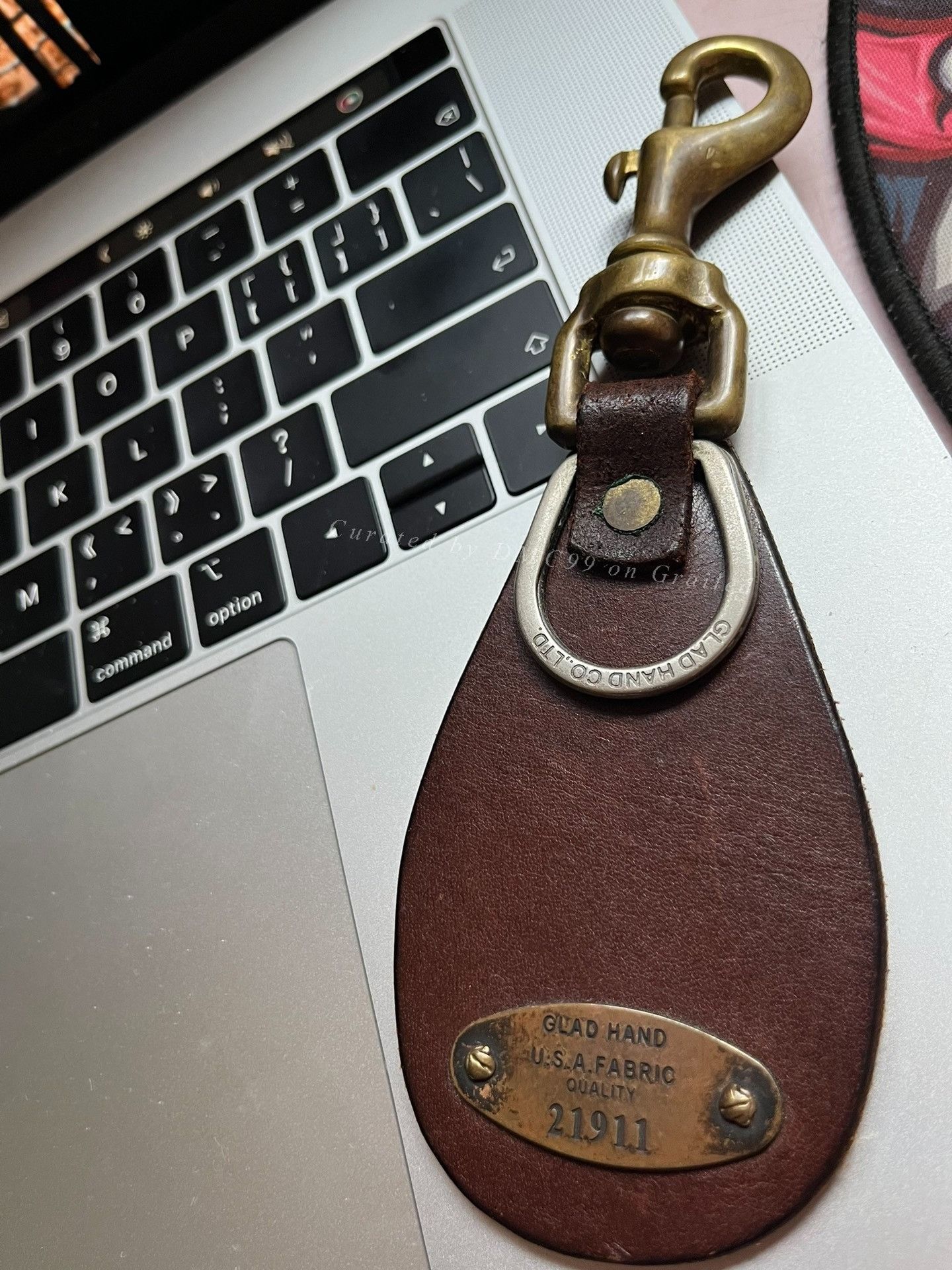 Other Gladhand Leather Keychain Size ONE SIZE - 1 Thumbnail