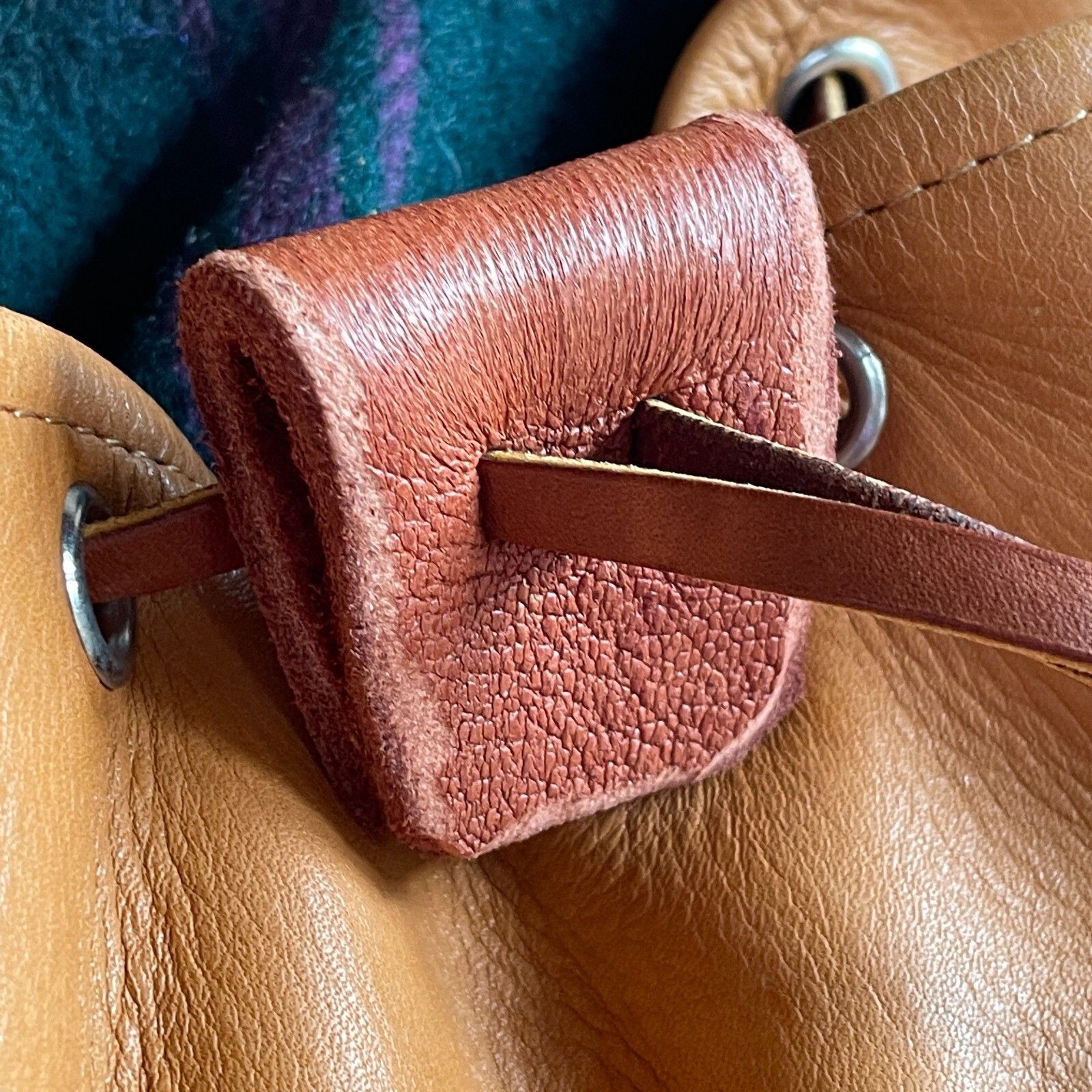 Other RARE 1970s REINDEER HIDE LEATHER BACKPACK RUCKSACK R$1398 Size ONE SIZE - 12 Thumbnail