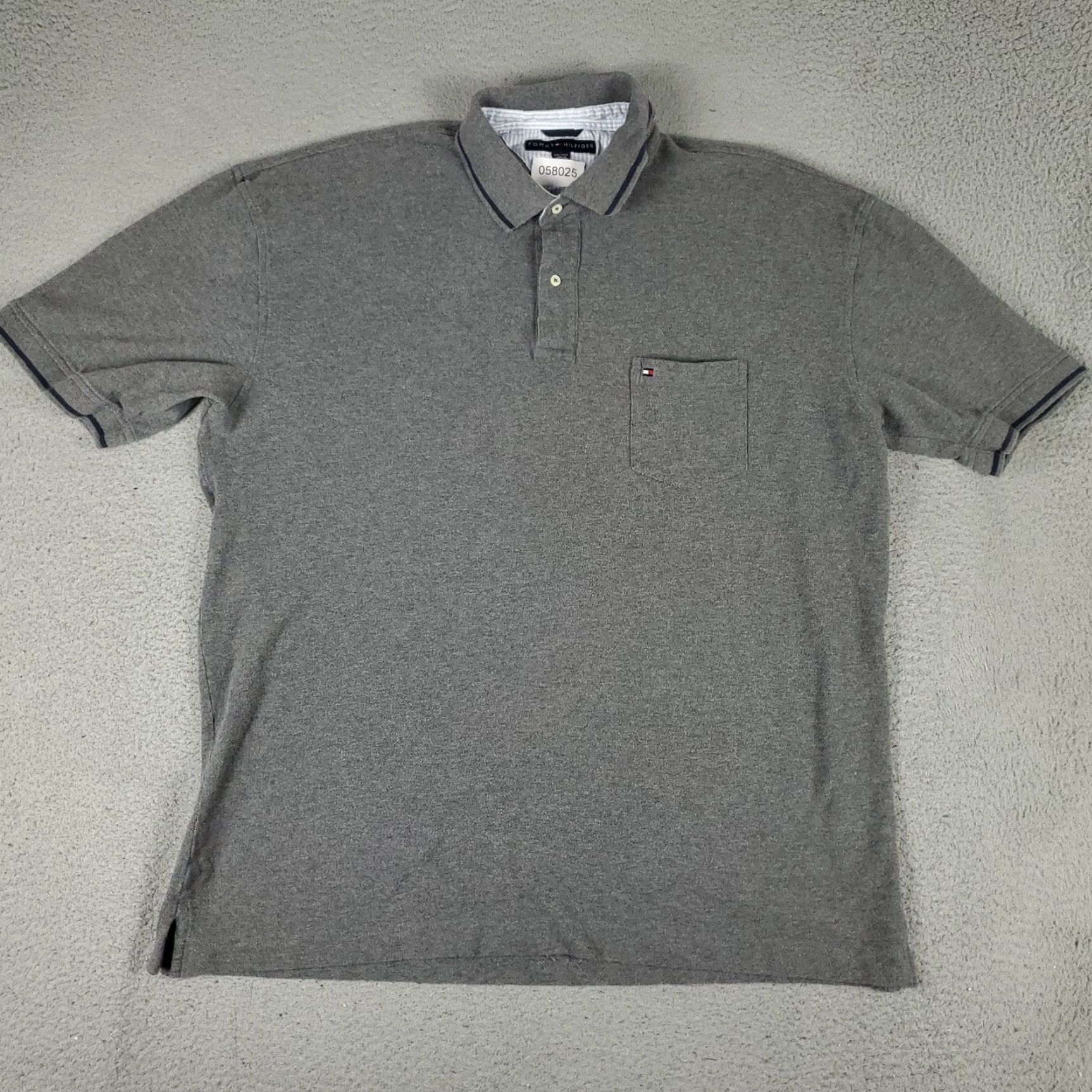 Tommy Hilfiger VINTAGE Tommy Hilfiger Polo Shirt Mens Size 2XL Short Sleeve Gray Casual Athletic Size US XXL / EU 58 / 5 - 2 Thumbnail