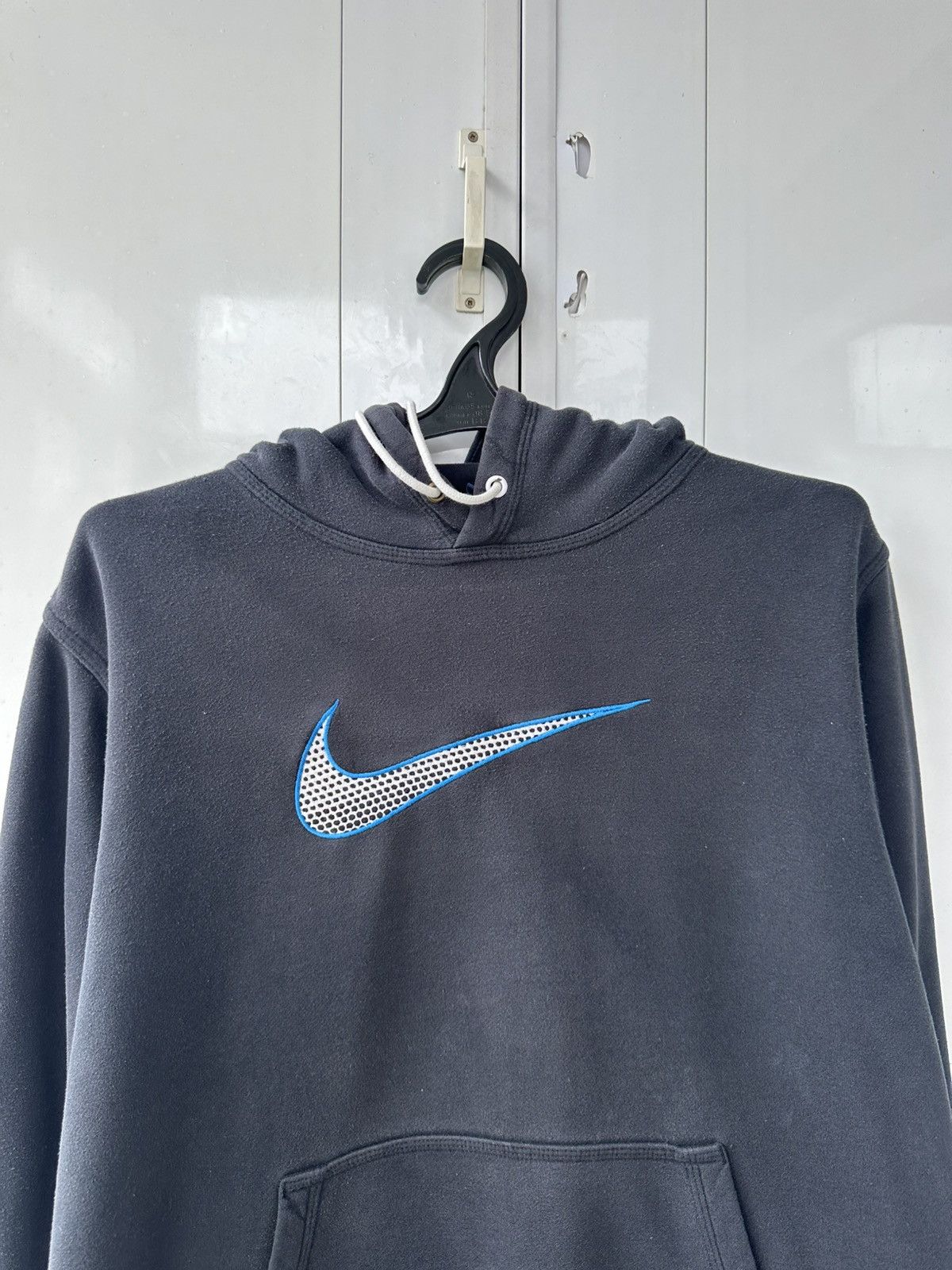 Nike Vintage Nike Hoodie Blue Swoosh Size US L / EU 52-54 / 3 - 6 Thumbnail