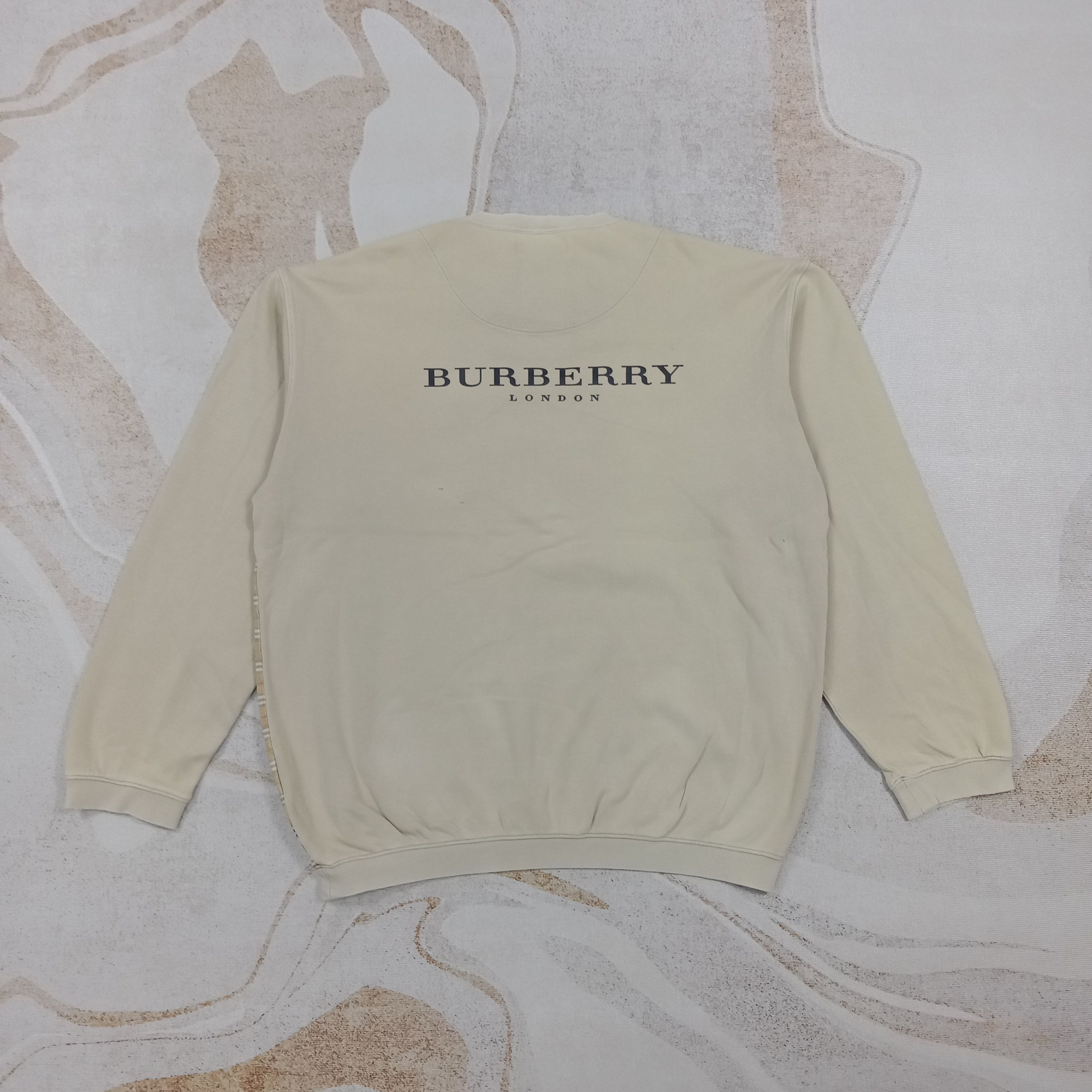 Burberry Burberry Nova Check Pocket Sweatshirt C274N11 Size US L / EU 52-54 / 3 - 1 Thumbnail