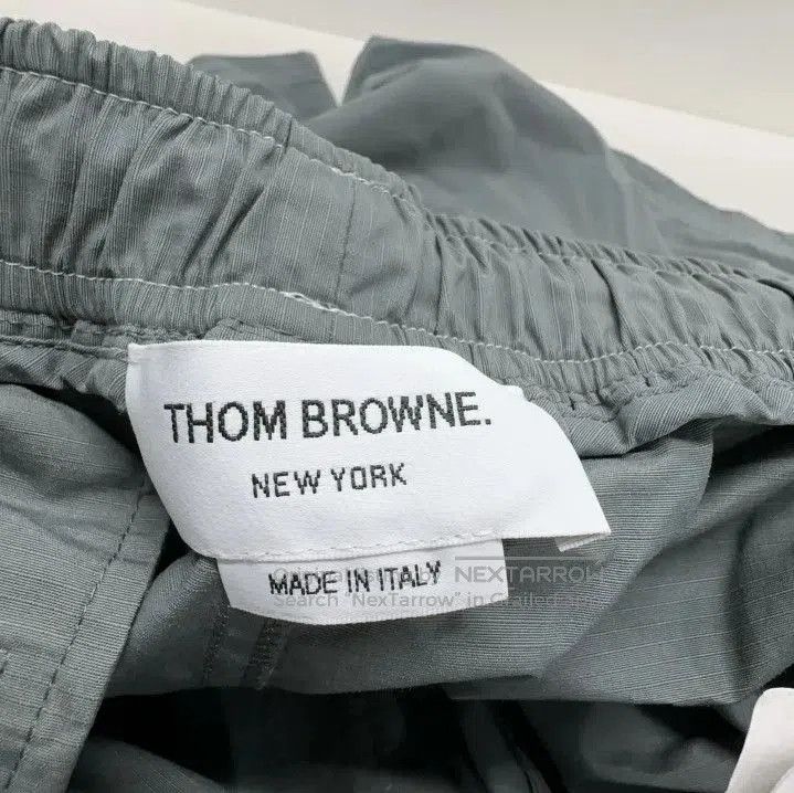 Thom Browne Thom Browne Black Cotton Trousers with Stripes. Size US 36 / EU 52 - 4 Thumbnail