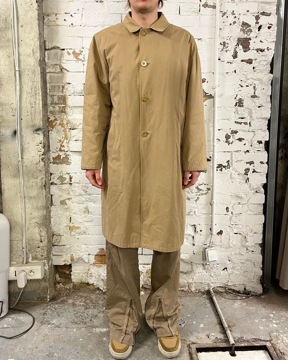 Armani 1990s Armani Collezioni Beige Trench Gabardine Coat Size US L / EU 52-54 / 3 - 2 Thumbnail