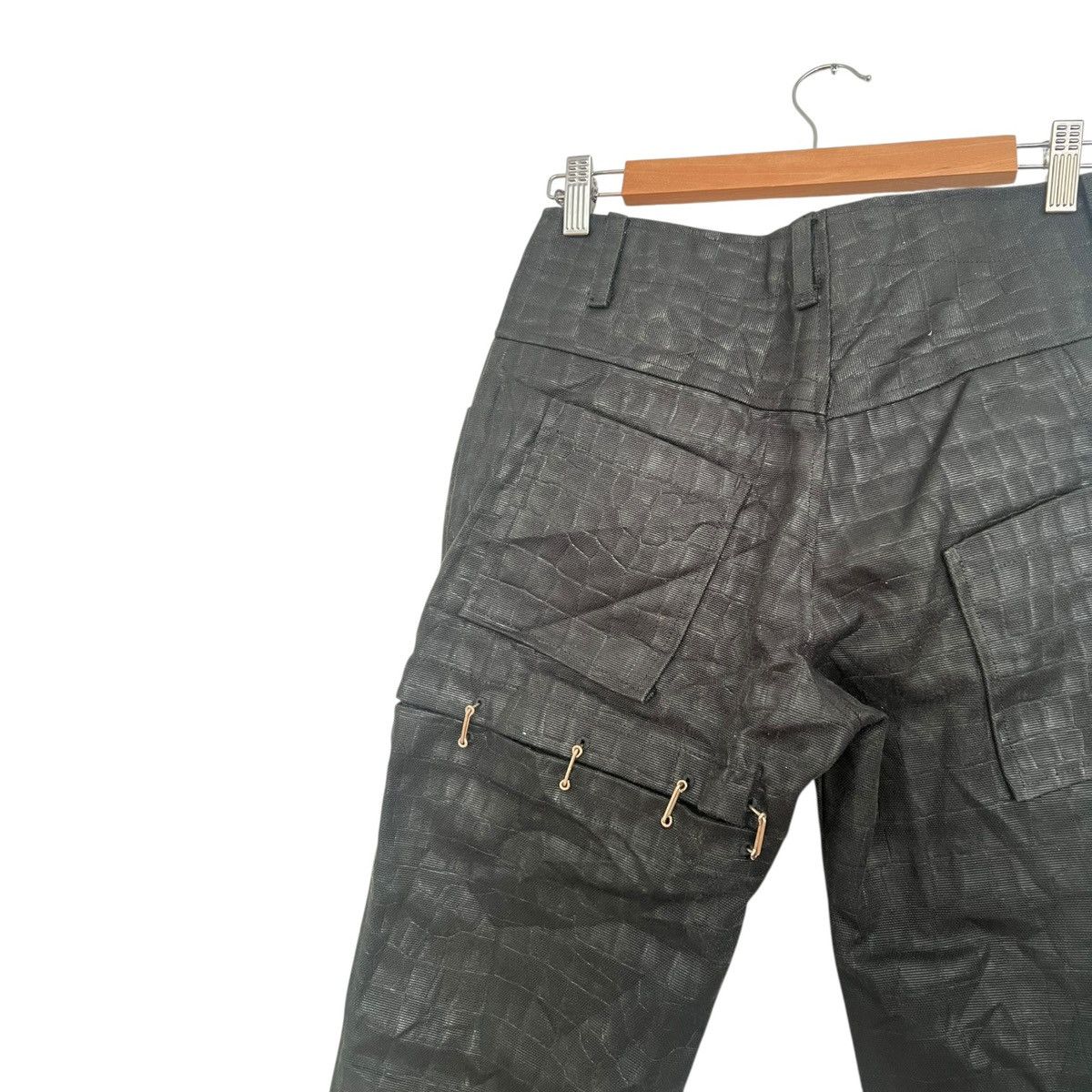 Japanese Brand Heretic goes round leather hardware pants Size US 30 / EU 46 - 5 Thumbnail