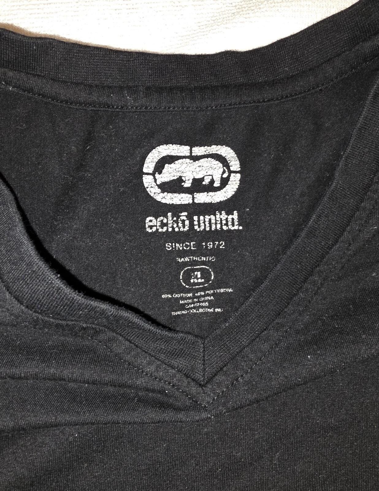 Ecko Unltd. Ecko Unltd. Black V-Neck T-Shirt with Logo Tape on Sleeves Size US L / EU 52-54 / 3 - 3 Thumbnail