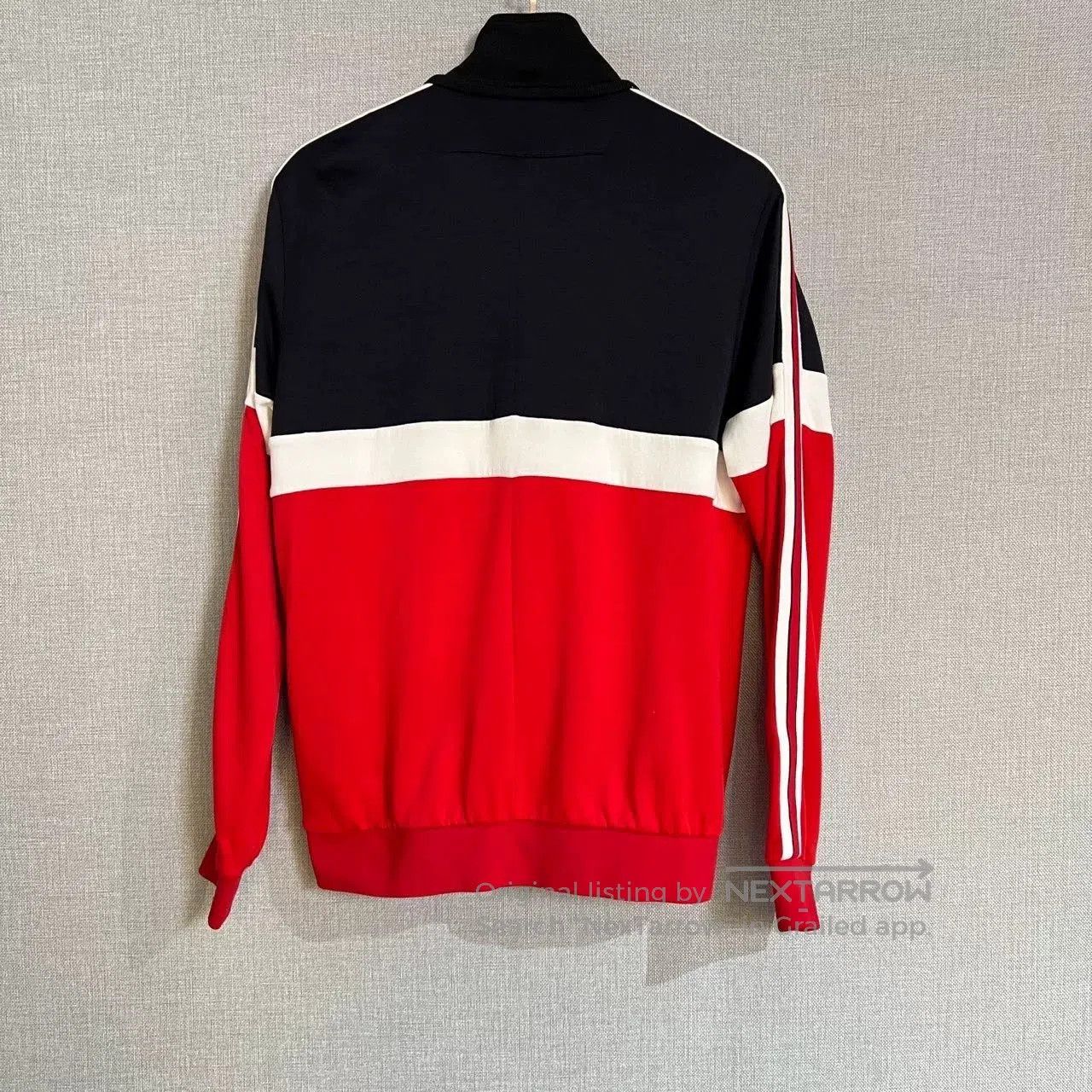 Givenchy Givenchy Black Red Logo Jacket. Size M / US 6-8 / IT 42-44 - 2 Thumbnail