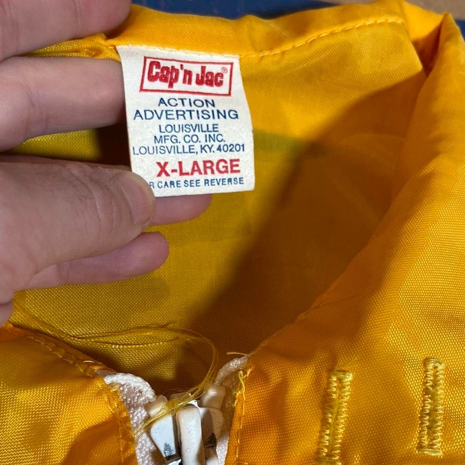 Vintage Vintage yellow 80s zip up water heater Size US XL / EU 56 / 4 - 3 Thumbnail