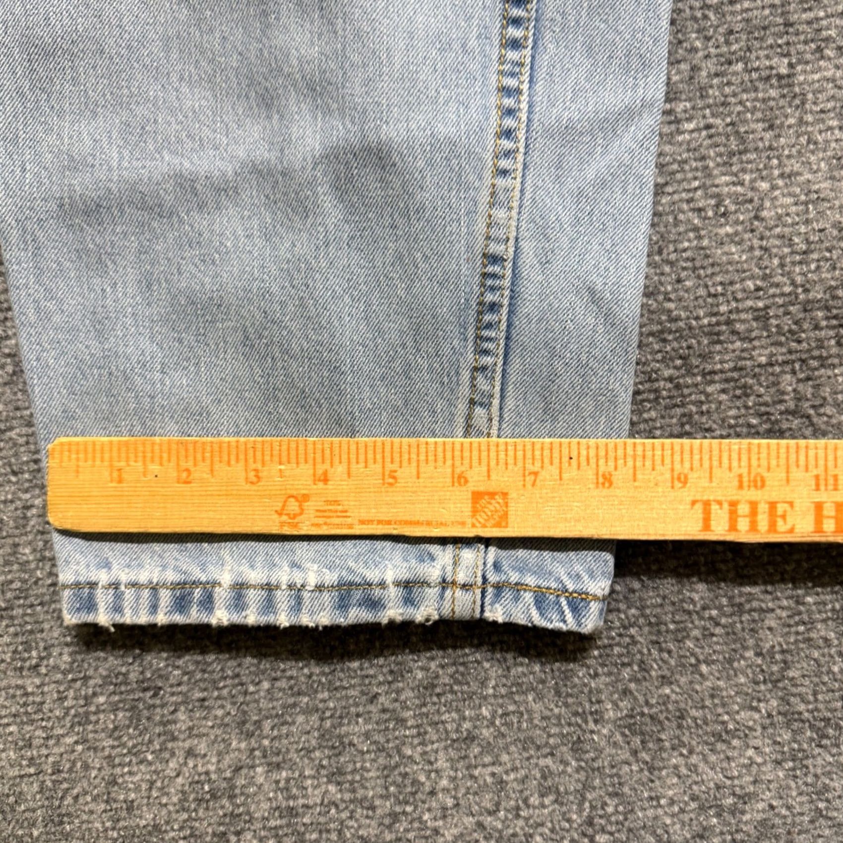 Denime VINTAGE Levi 560 Denim Jeans 38x32 Light Washed Comfort Fit Taper Relaxed Y2K Mens Blue Straight Mens Size US 38 / EU 54 - 7 Thumbnail