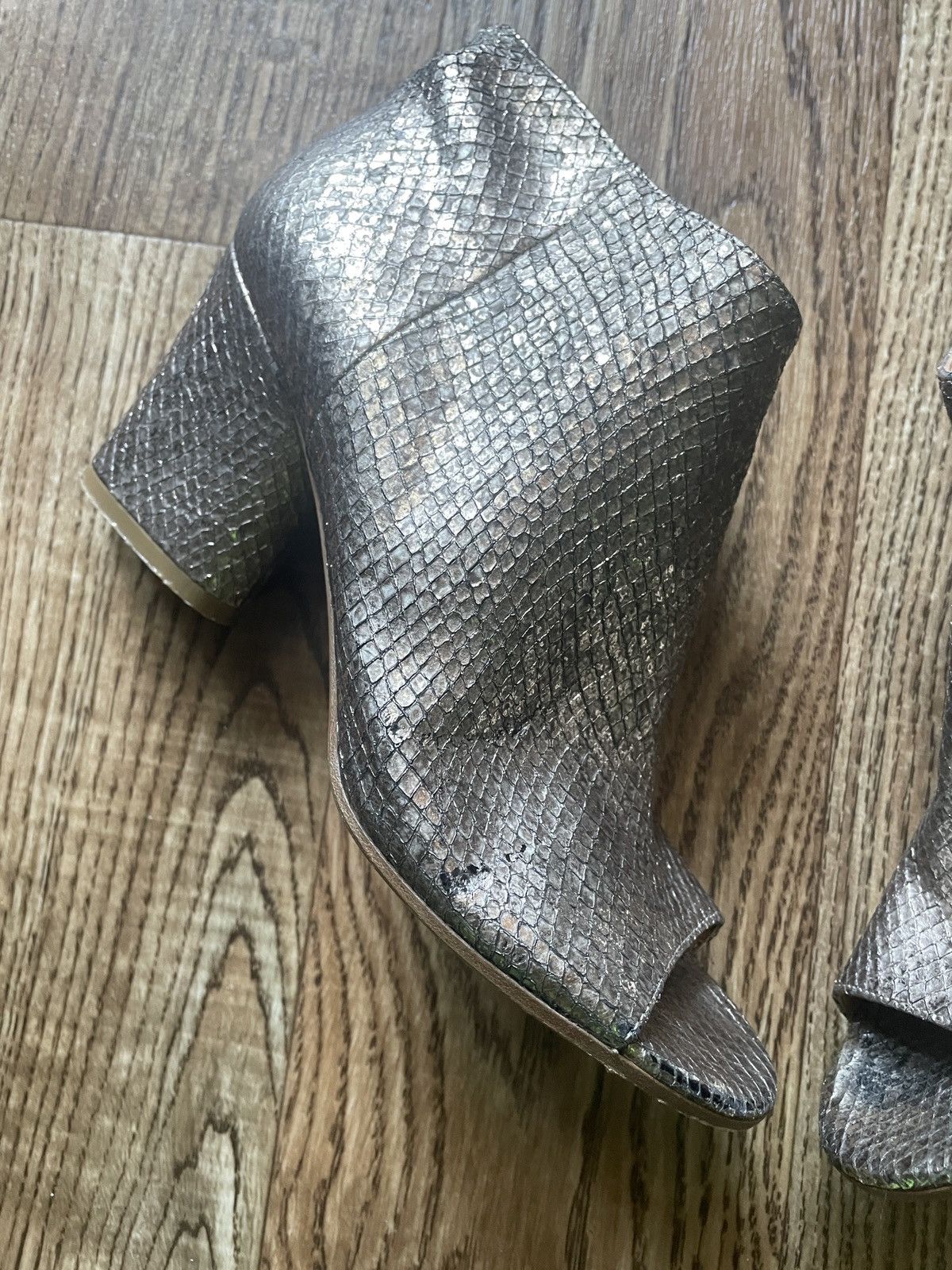 Maison Margiela MAISON MARTIN MARGIELA Silver scales BOOTS Size US 5 / IT 35 - 2 Thumbnail