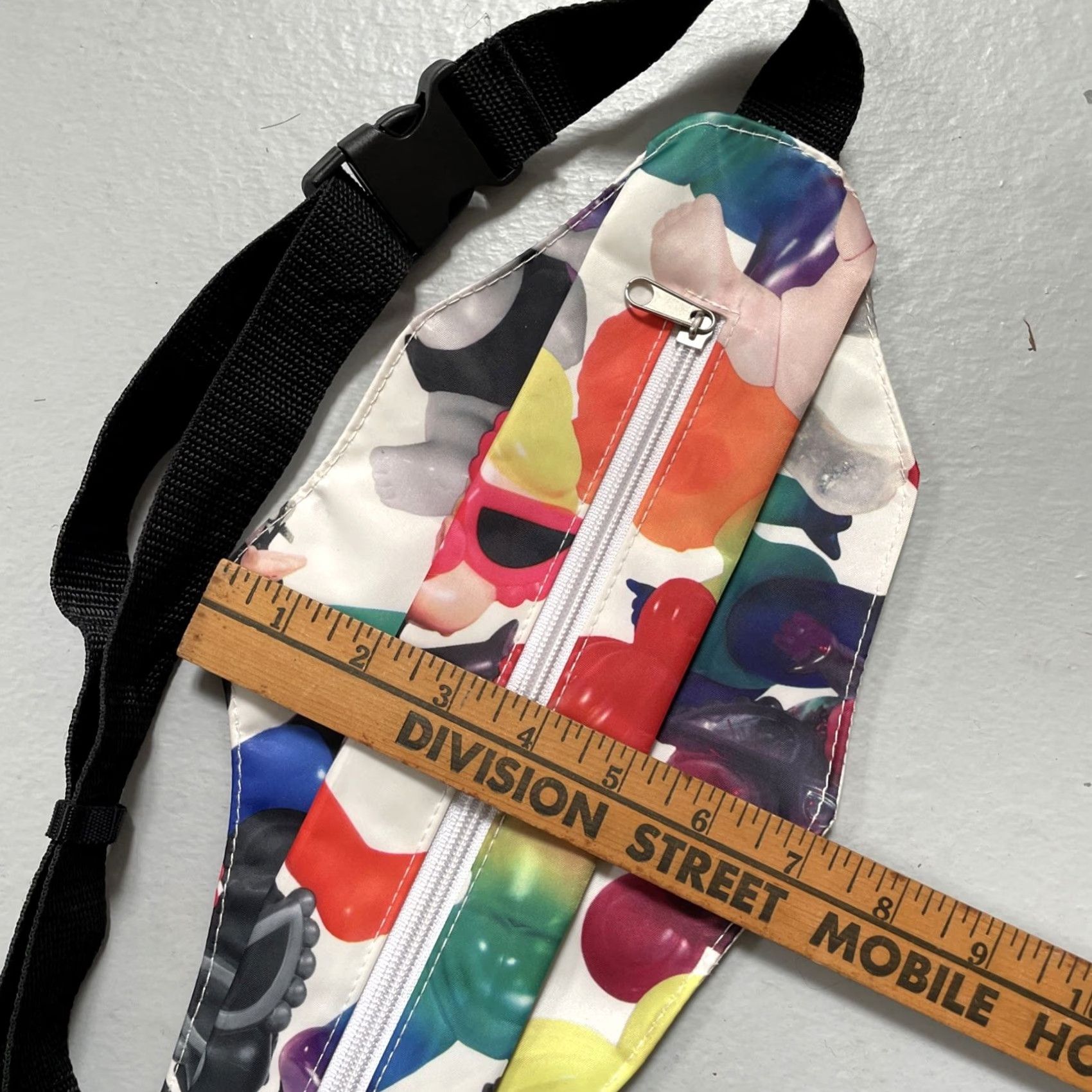 Hysteric Glamour HYSTERIC GLAMOUR Mini Japan Waist Fanny Pack Bag Travel Streetwear Skate Unisex Adults Multicolor Belt Bag & Fanny Pack 1 Size Mens Womens Girls Boys Size ONE SIZE - 5 Thumbnail
