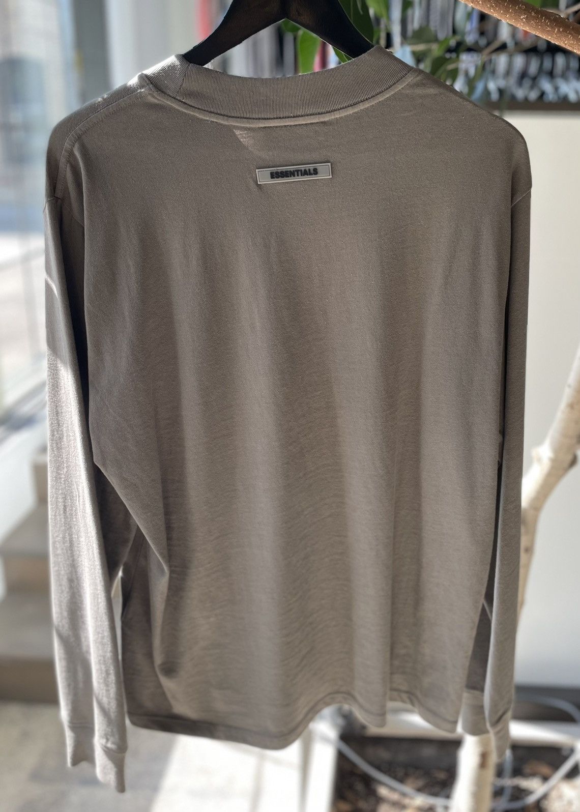 Fear of God Fear of God Essentials Boxy T- Shirt Applique Size US XS / EU 42 / 0 - 2 Thumbnail