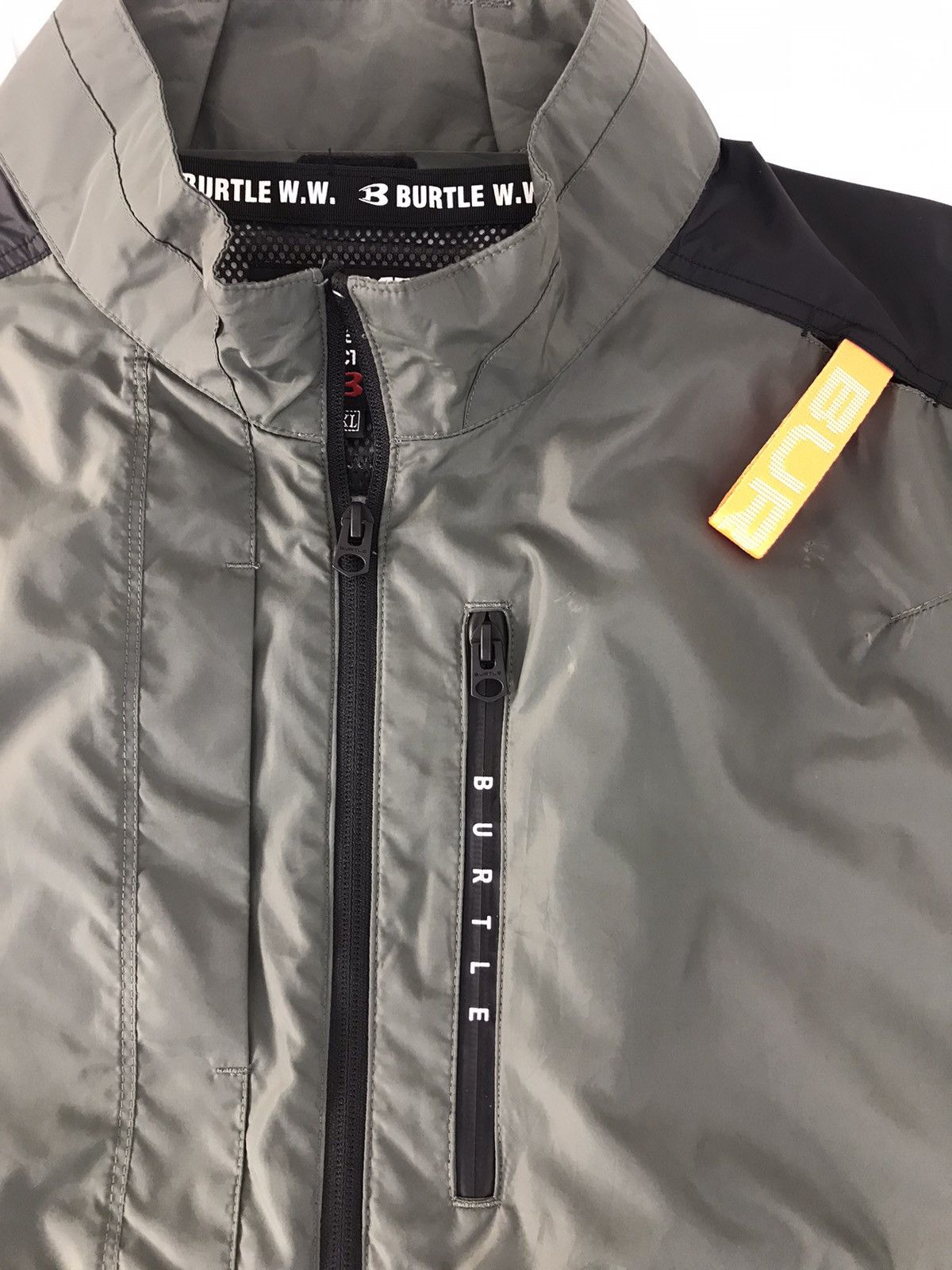 Japanese Brand × Vintage Vintage Windbreaker Burtle Workwear Zipper Jacket Size US L / EU 52-54 / 3 - 7 Thumbnail