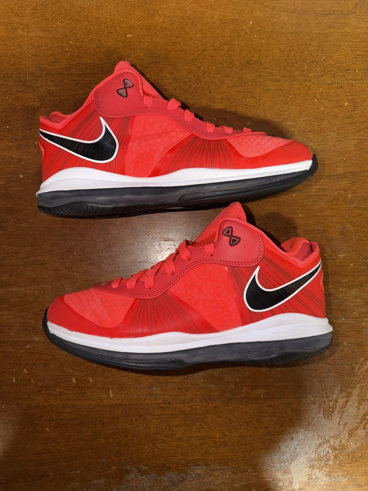 Nike Lebron 8 v2 Low Solar Red size 10