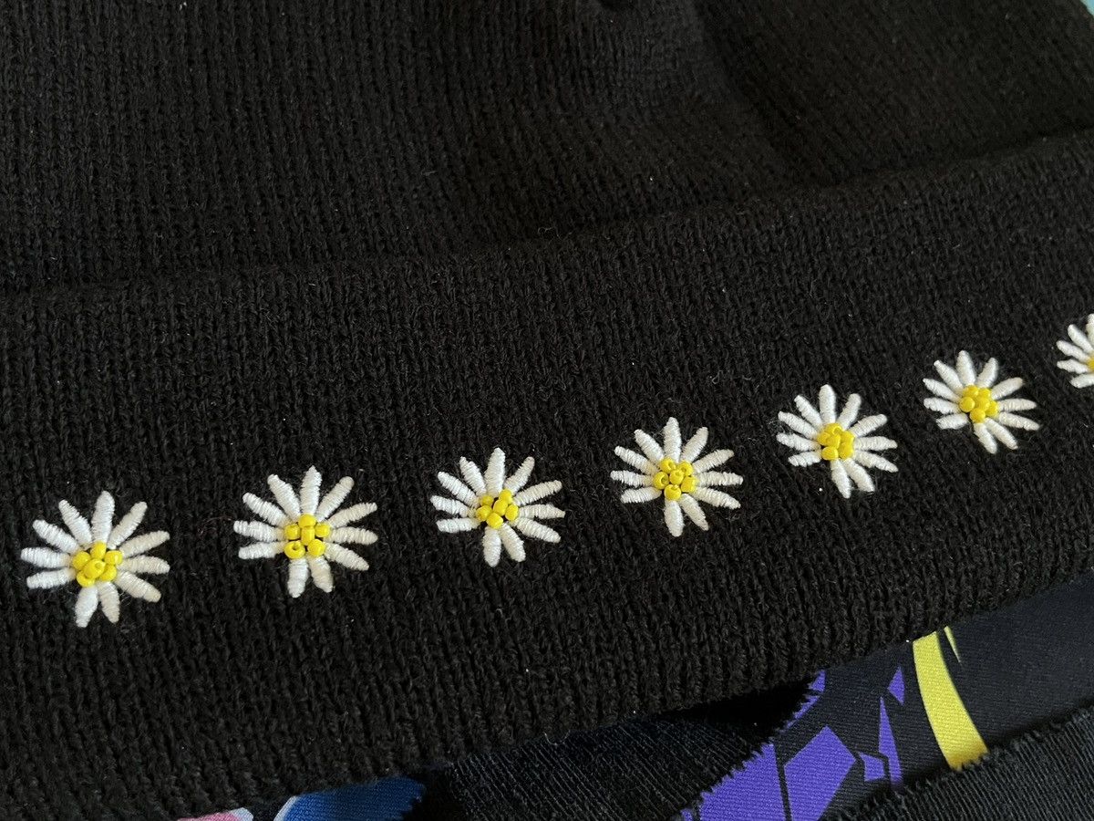 peaceminusone PMO Knit Cap Daisy Beanie Size ONE SIZE - 2 Thumbnail