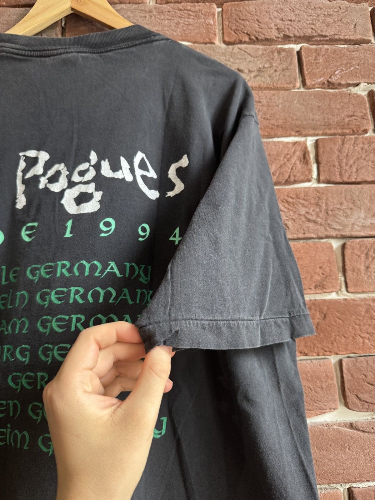 Band Tees 1994 The Pogues Vintage Tour 90s Punk Band Tee XL euro Size US XL / EU 56 / 4 - 11 Thumbnail
