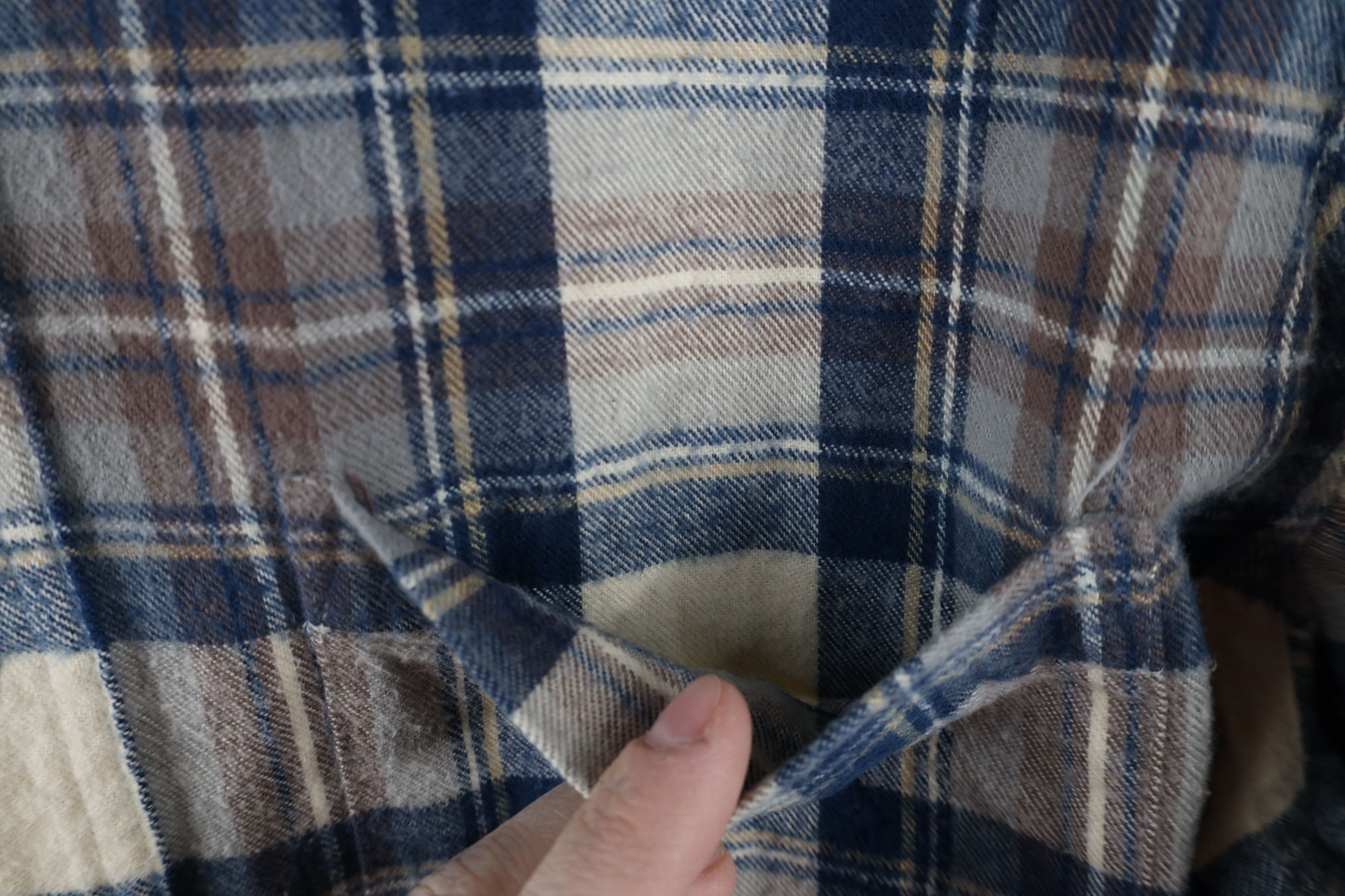 L.L. Bean × Vintage Vintage LL Bean Fitted Flannel Collared Button Down Shirt Size US M / EU 48-50 / 2 - 5 Thumbnail