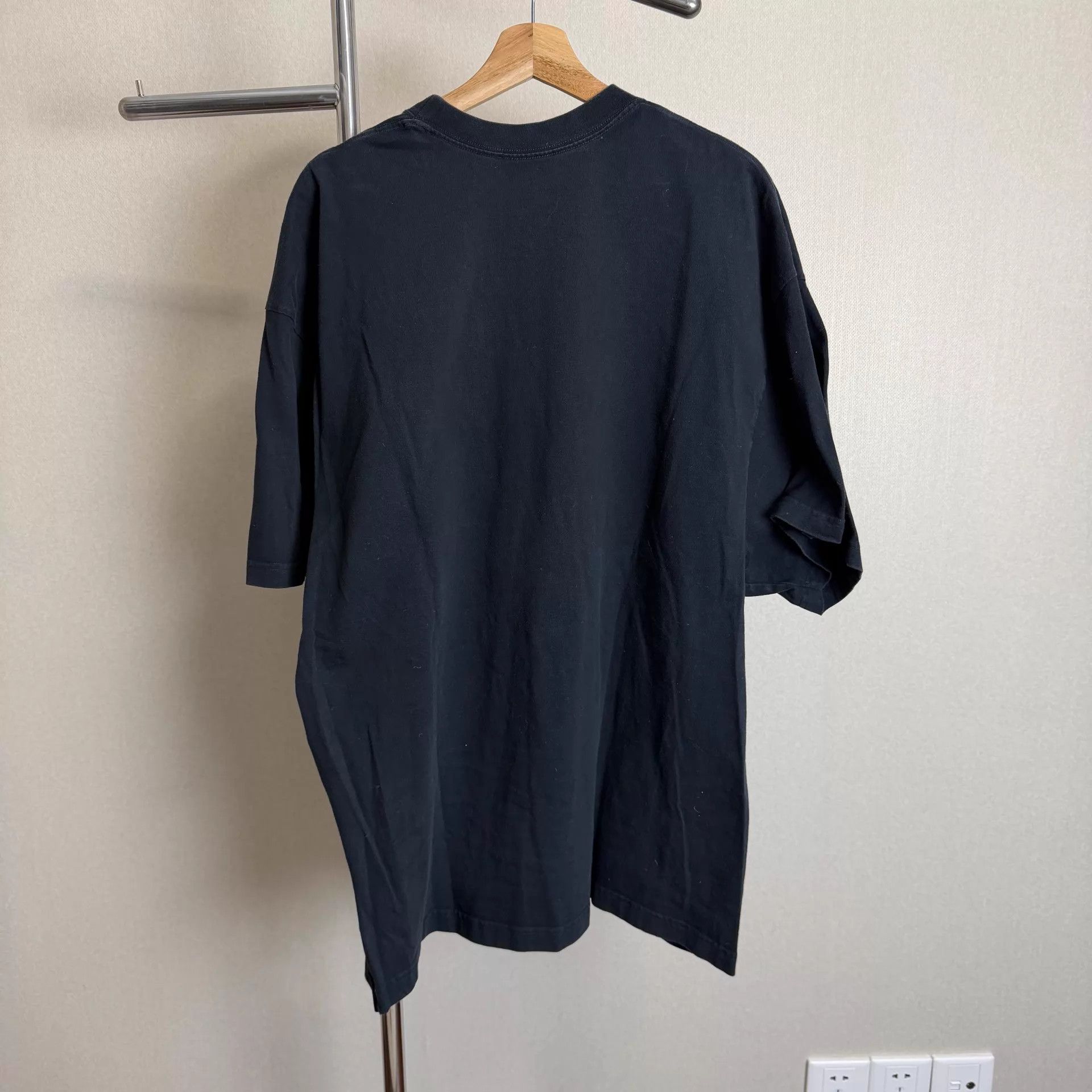 Balenciaga Balenciaga SS22 Tiger Jungle Cartoon Print Tee Men's Black Size US L / EU 52-54 / 3 - 2 Thumbnail