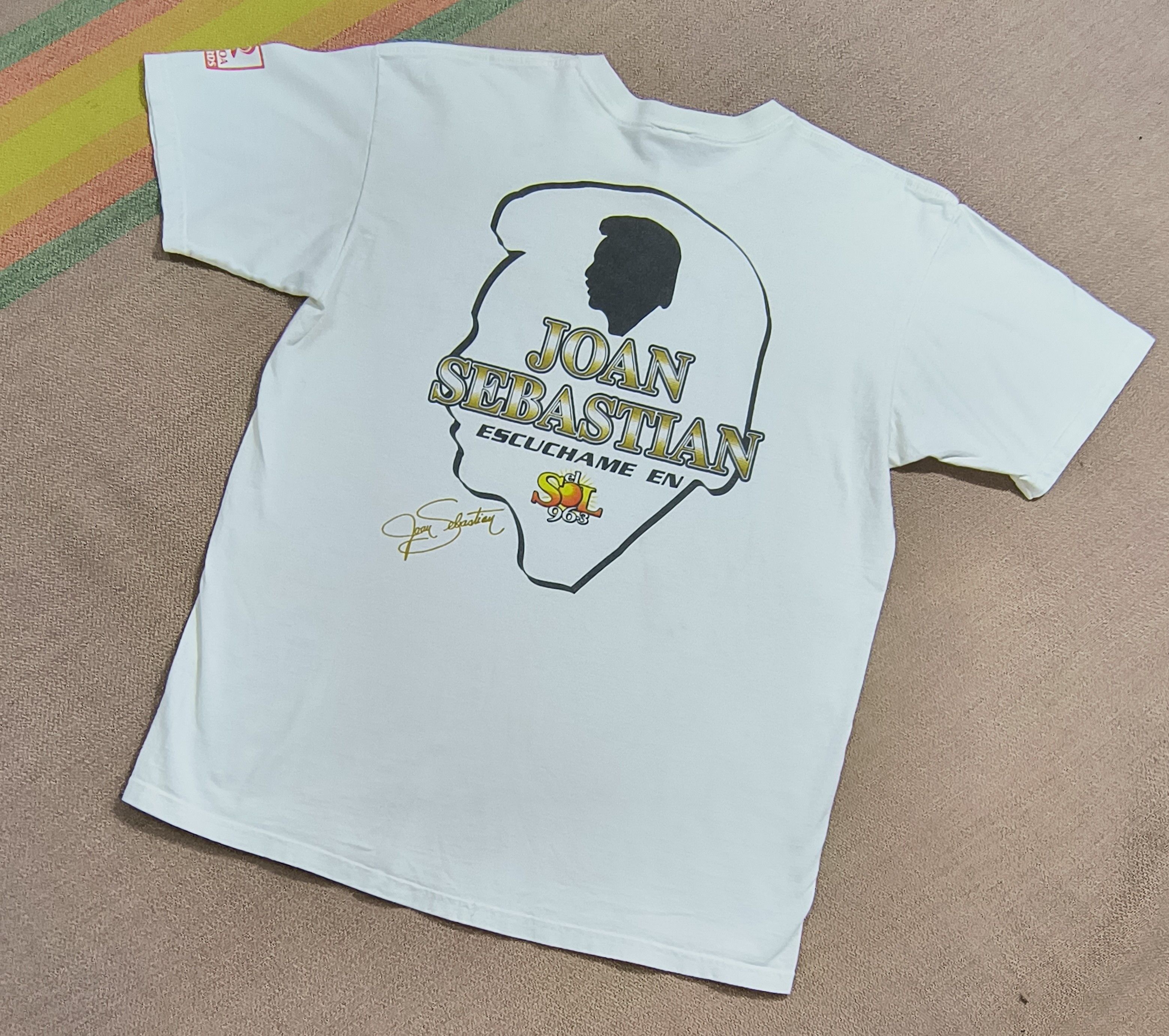 Mexicana Vintage Joan Sebastian radio El Sol 96.3 Balboa Records tee Size US L / EU 52-54 / 3 - 6 Thumbnail