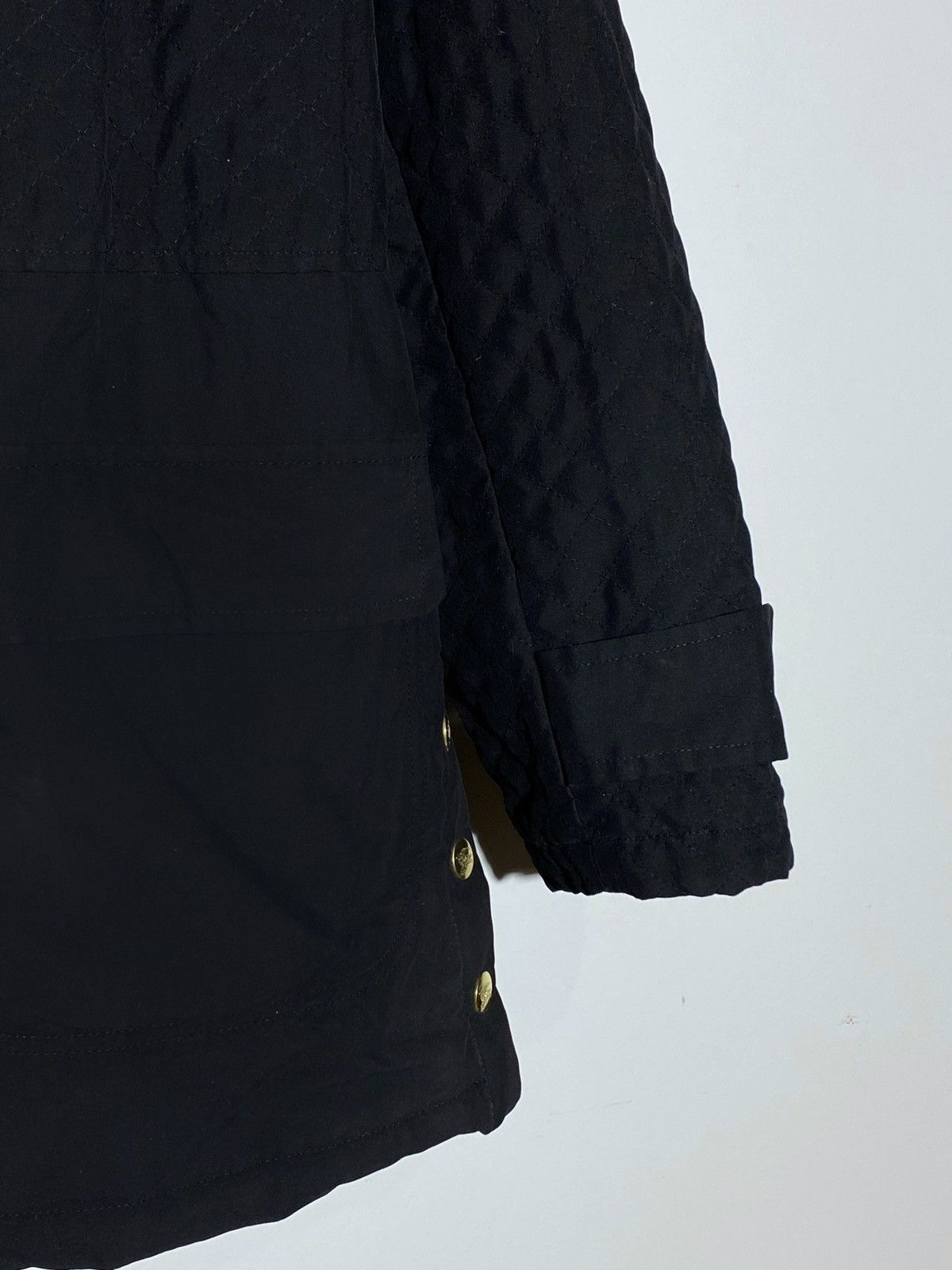 Burberry Burberry’s vintage nova check quilted jacket fur collar Size US M / EU 48-50 / 2 - 7 Thumbnail