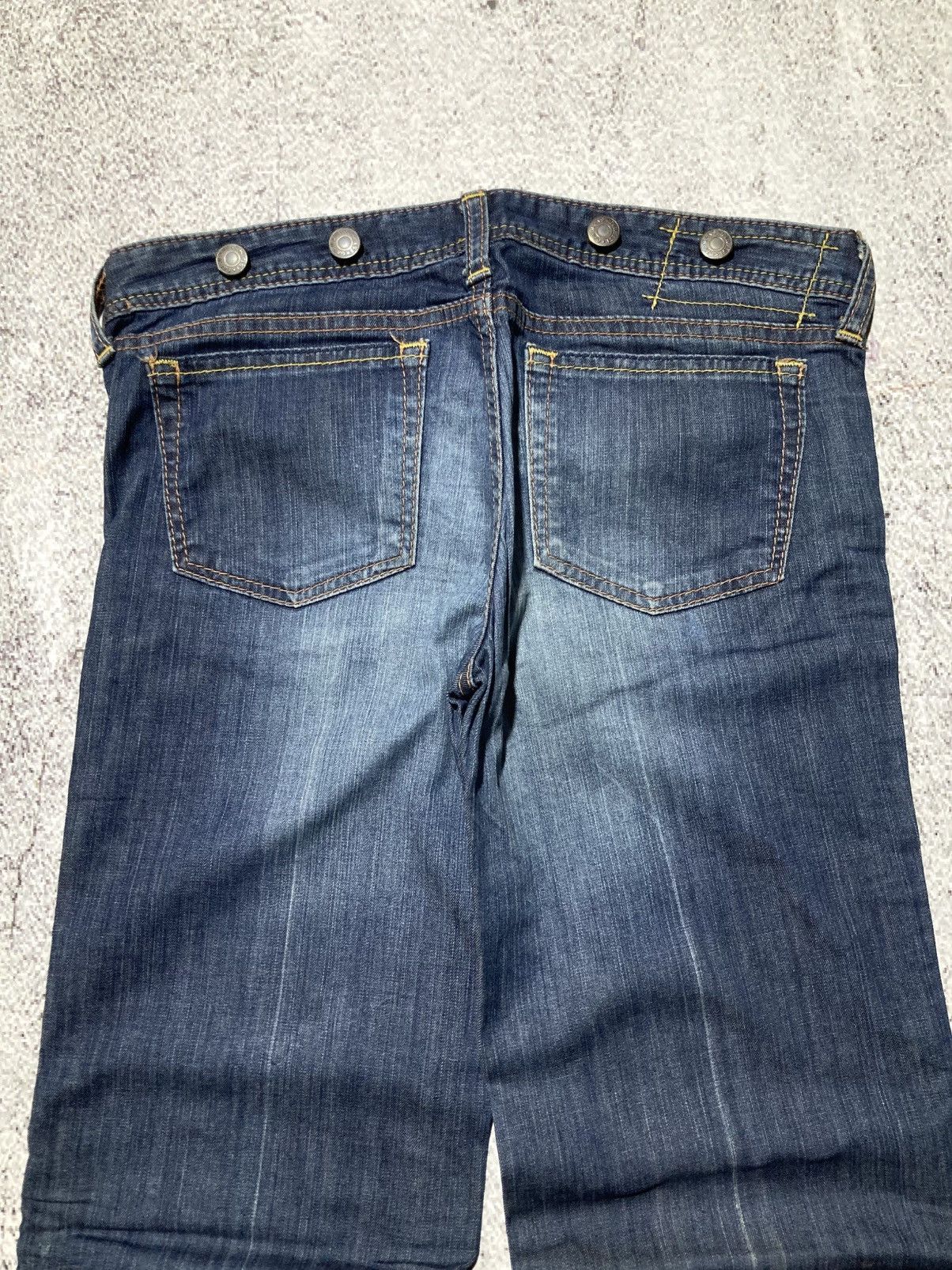 Japanese Brand 🇯🇵 2000s Gap Multi Button Flared Bootcut Faded Jeans Blue Size US 29 - 13 Thumbnail