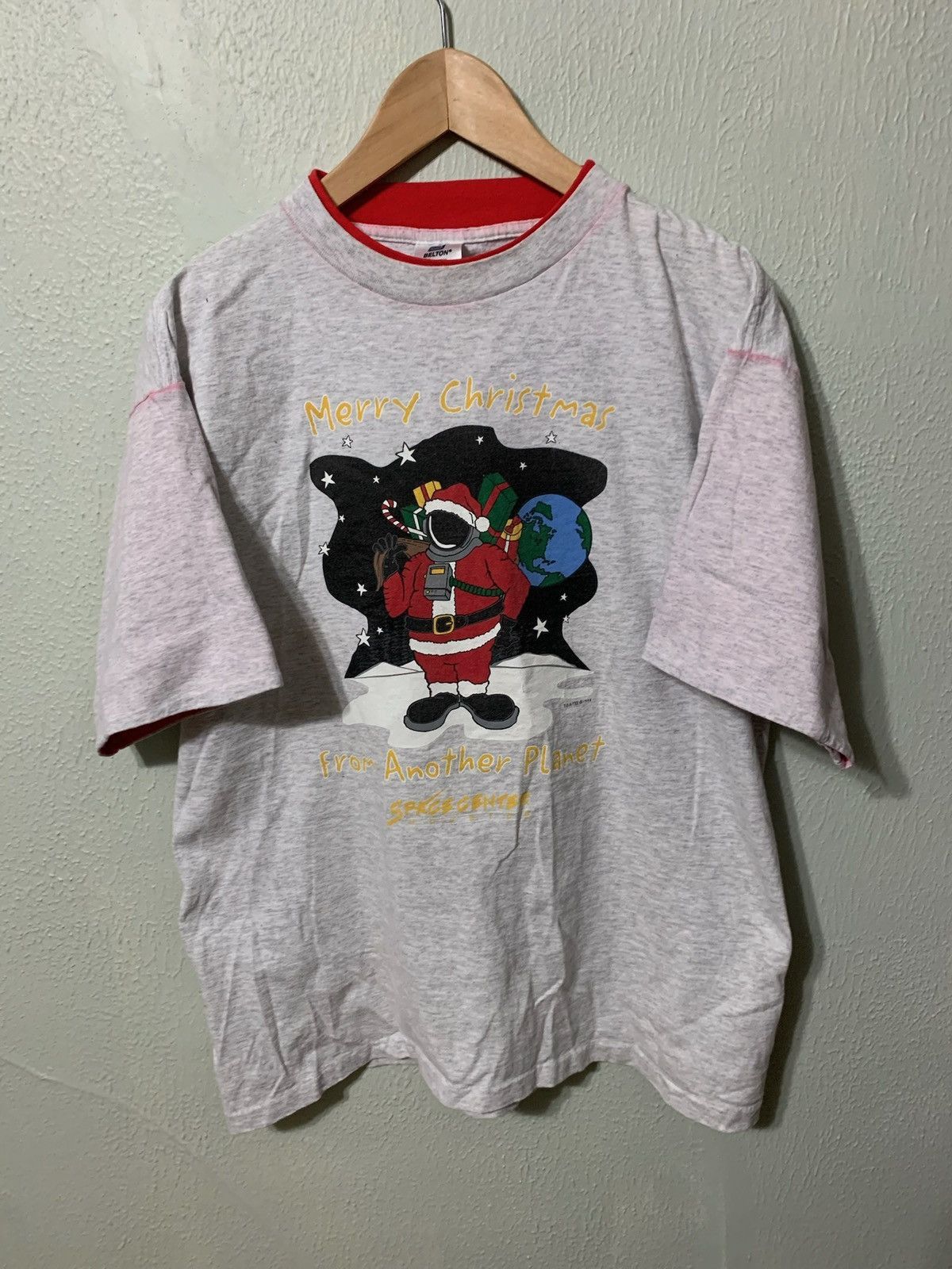 Other Vintage Double Collar Art T-Shirt Size US L / EU 52-54 / 3 - 1 Thumbnail