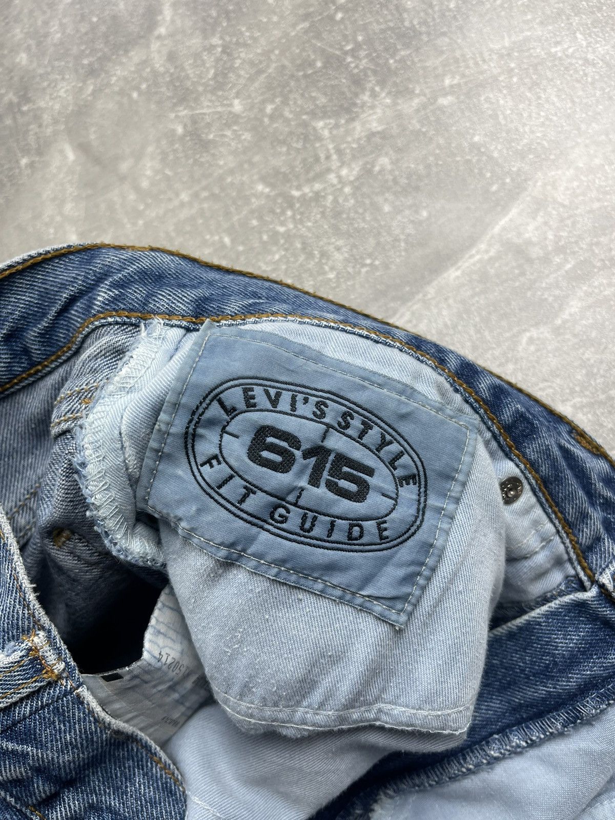 Levi's Vintage Clothing × Vintage Levi’s 615 Guide Straight Slim Fit Jeans Made In Belgium Size US 34 / EU 50 - 11 Thumbnail
