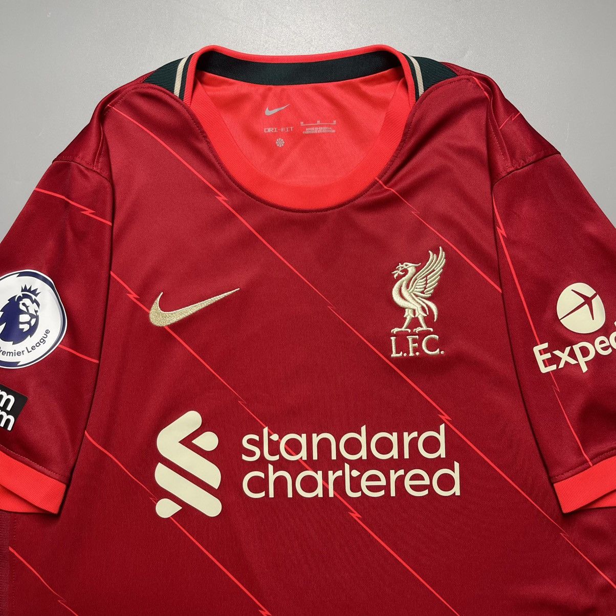 Nike LIVERPOOL NIKE 2021/2022 FOOTBALL HOME JERSEY #9 FIRMINO Size US M / EU 48-50 / 2 - 4 Thumbnail