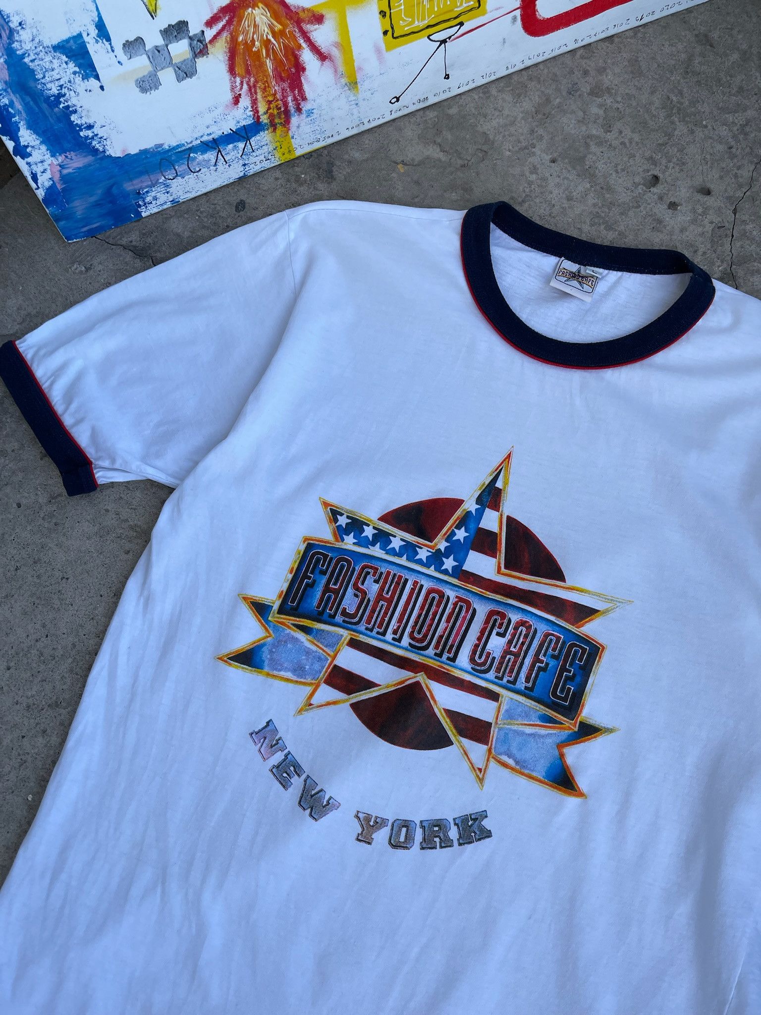 Round Two Fashion Cafe ‘90s T-Shirt vintage tee Size US M / EU 48-50 / 2 - 6 Thumbnail