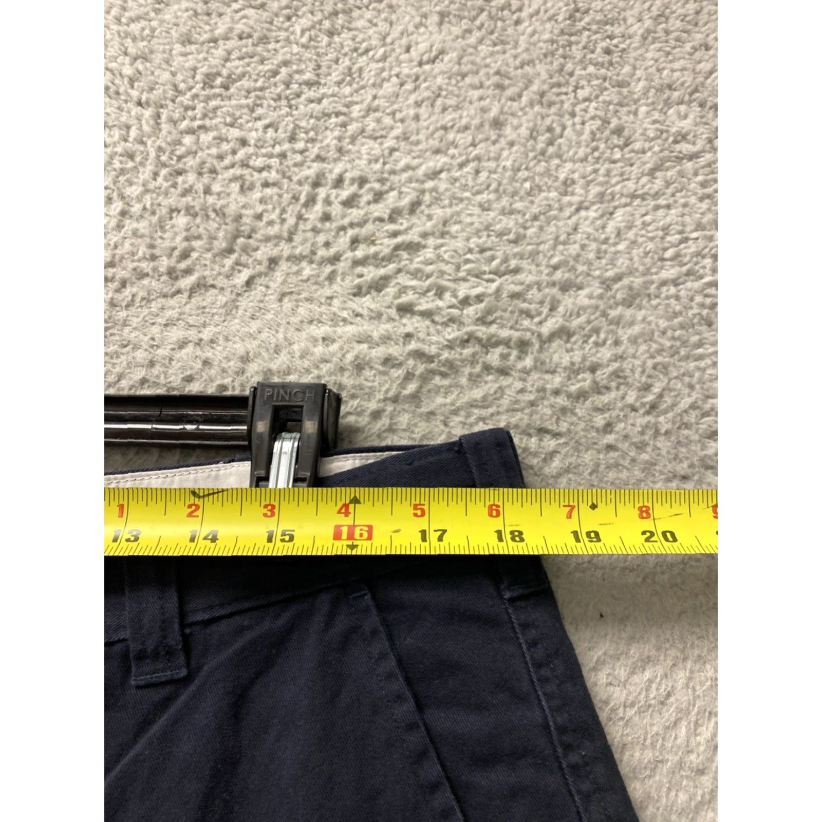 Gap VINTAGE Gap Men's Cotton Shorts Chino Flat Front Navy Blue 36 Waist 8-Inch Inseam Men Size US 36 / EU 52 - 3 Thumbnail