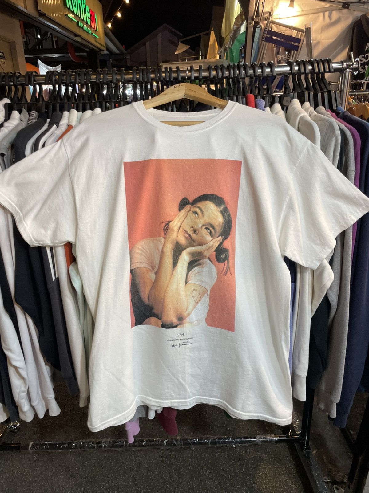 Band Tees Bjork Kelvin Cummins Tshirt Size US L / EU 52-54 / 3 - 2 Thumbnail