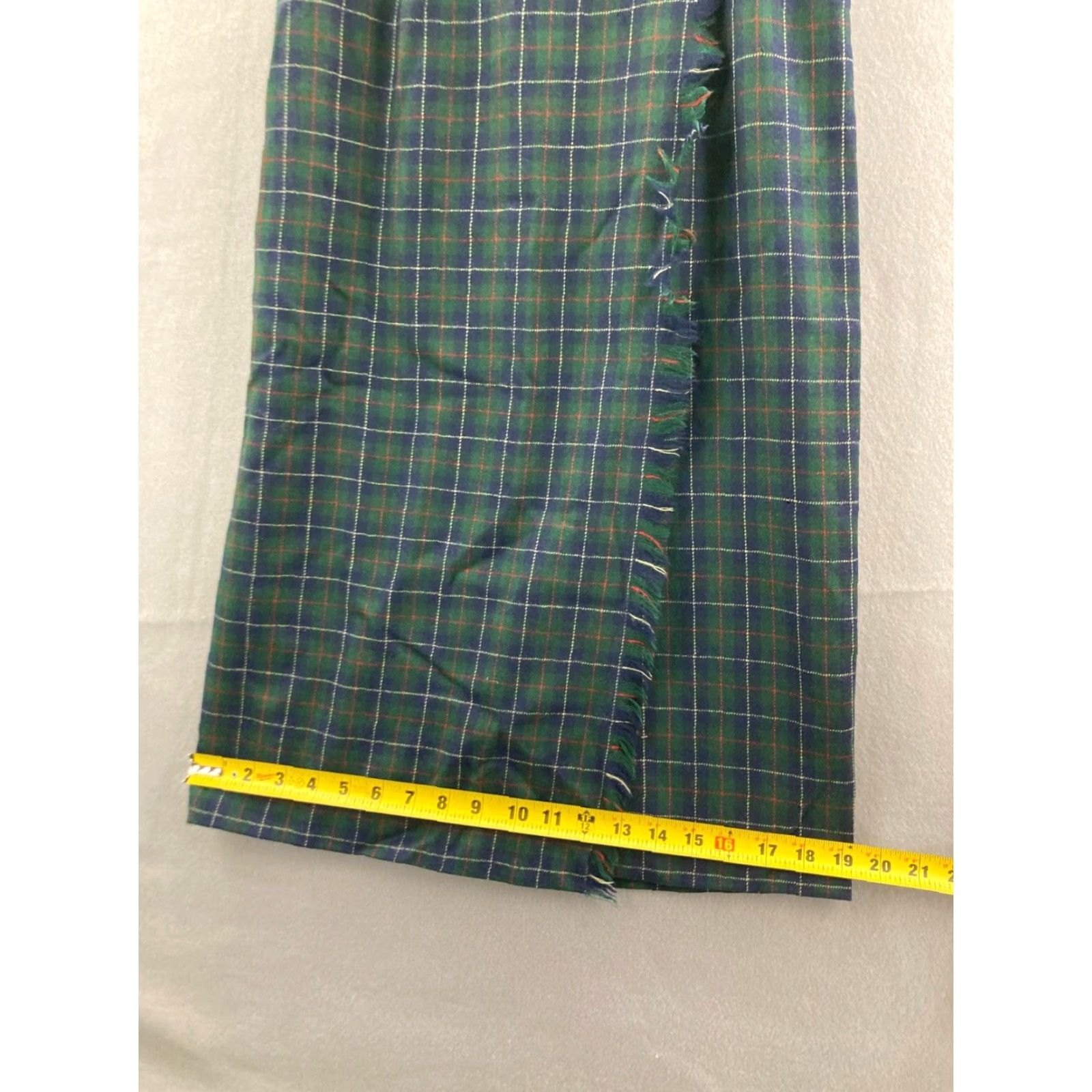 Talbots VINTAGE Talbots Womens Skirt Long Wool Plaid Tartan Petites High Rise All Seasons 2P Size 26" / US 2 / IT 38 - 6 Thumbnail