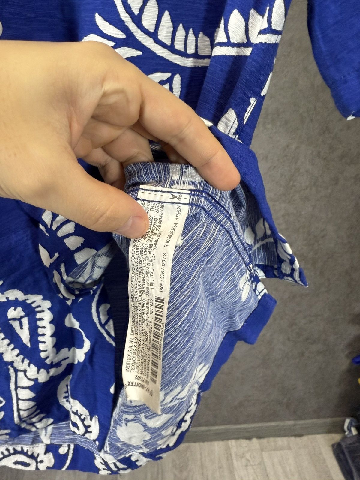 Zara Zara Man art Hawaiian shirt Size US S / EU 44-46 / 1 - 5 Thumbnail