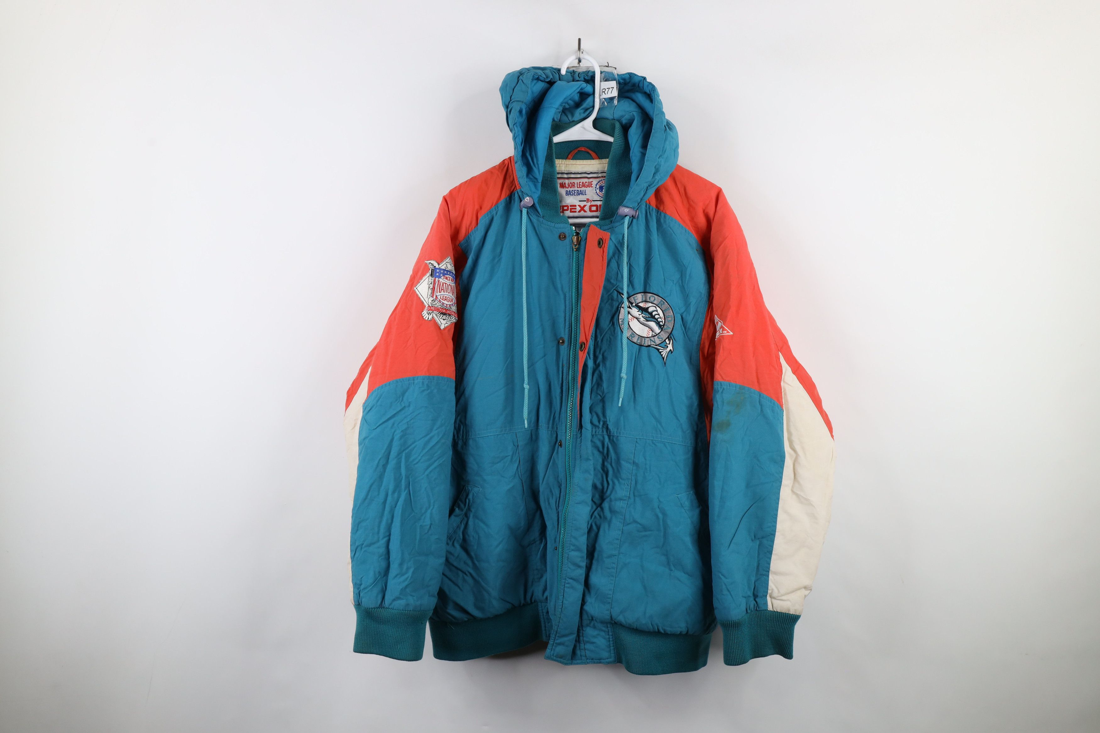 Vintage Vintage 90s Spell Out Florida Marlins Baseball Puffer Jacket Size US L / EU 52-54 / 3 - 1 Thumbnail