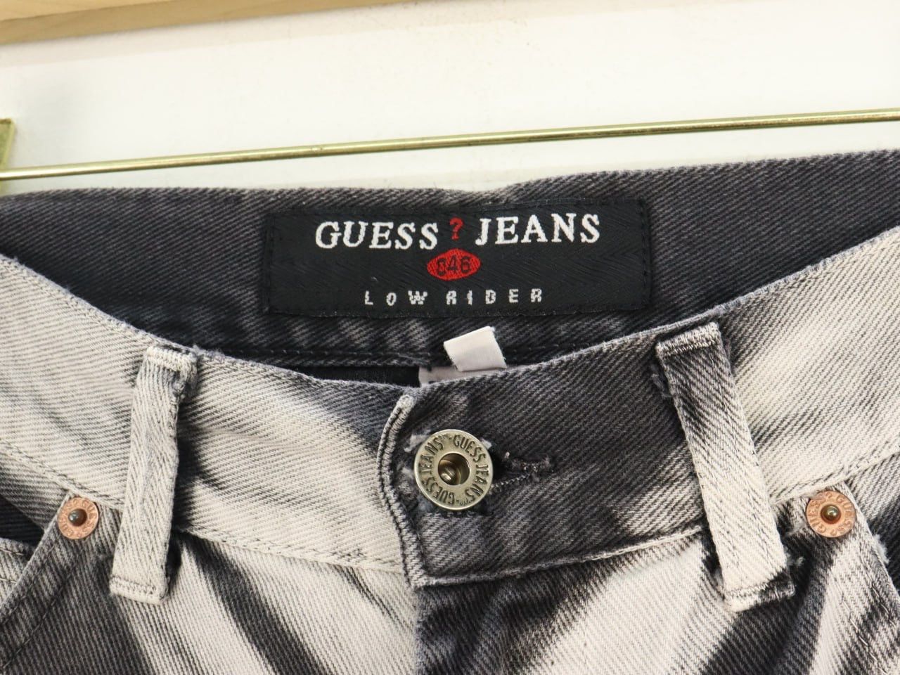 Guess Guess Low Rider Tiger Stripe Style Jeans MADE IN ITALY Size US 28 / EU 44 - 9 Thumbnail