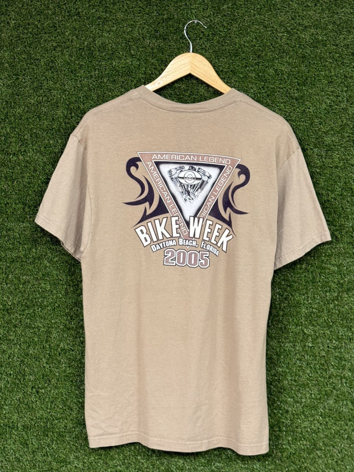 Vintage Tribal Bike Week Daytona 2005 Heavyweight Fruit of Loom Tee Size US L / EU 52-54 / 3 - 1 Thumbnail